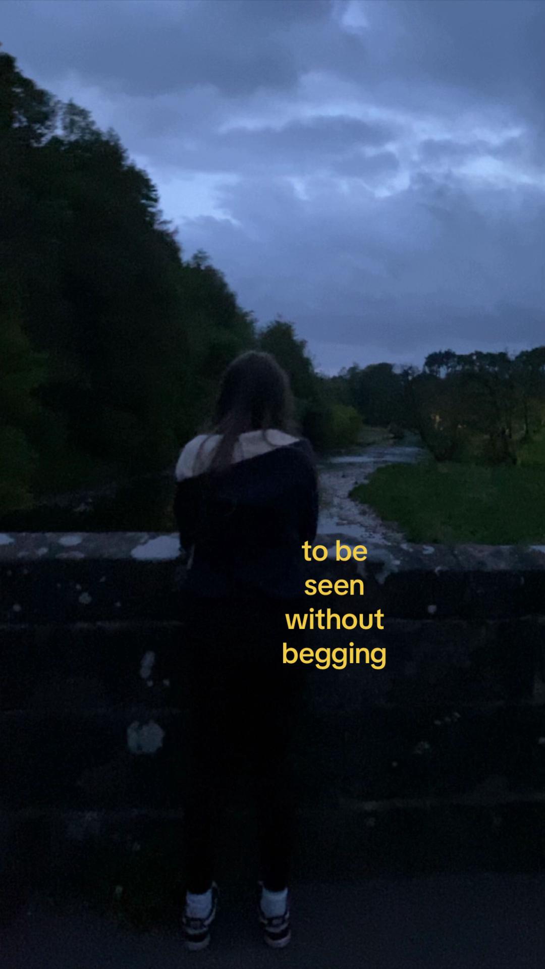 @ava 𖣂