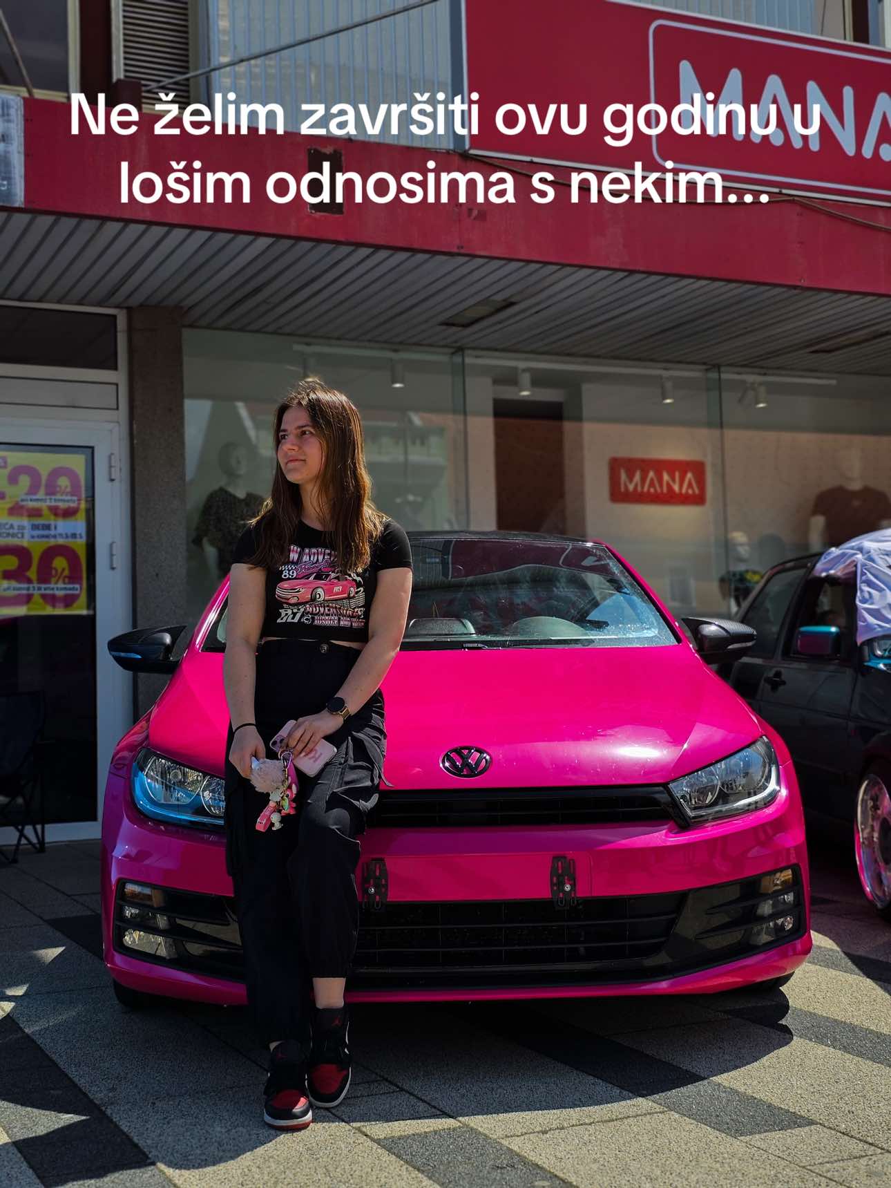@Dora