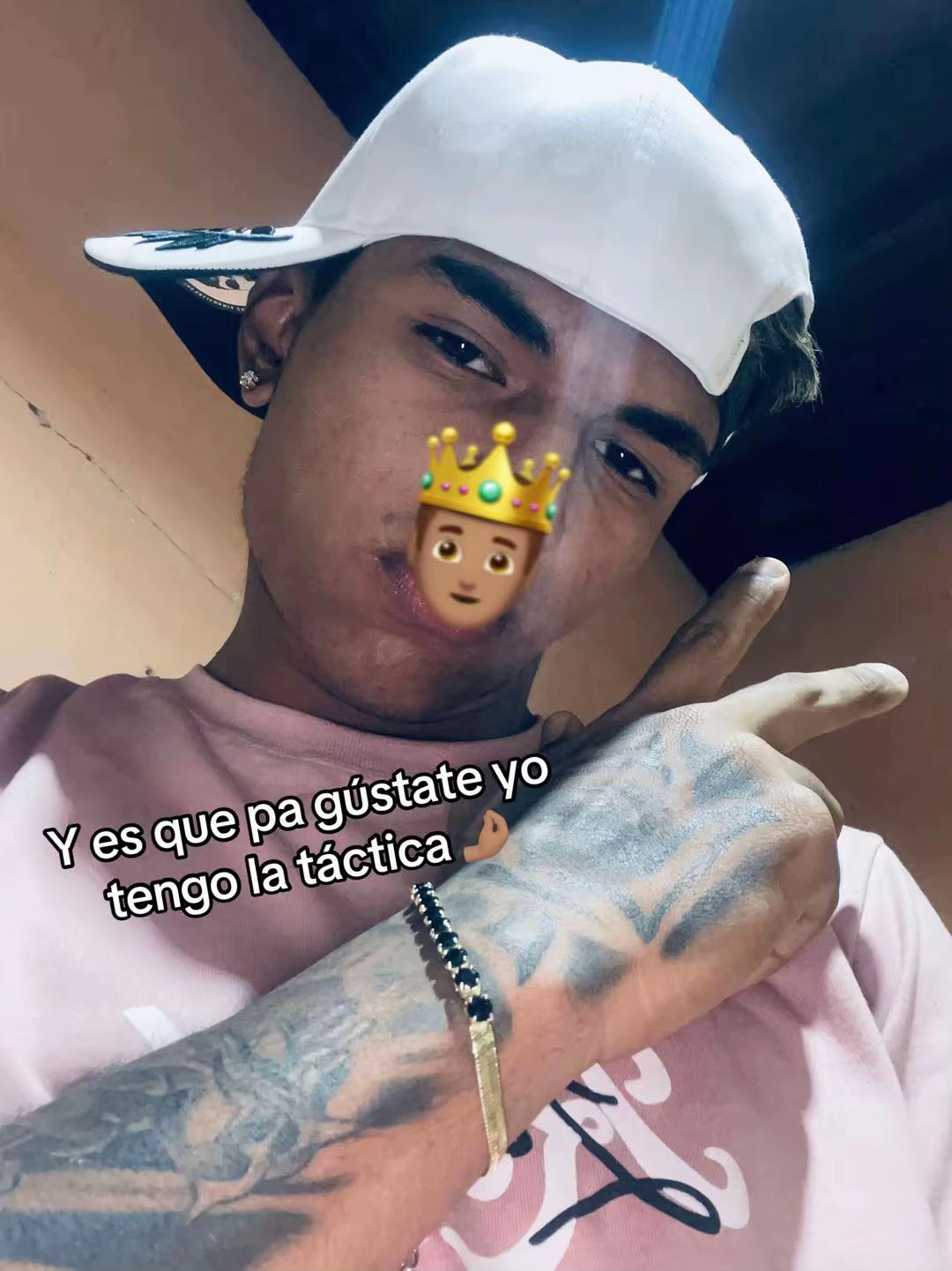 @Moisés Pérez 😁