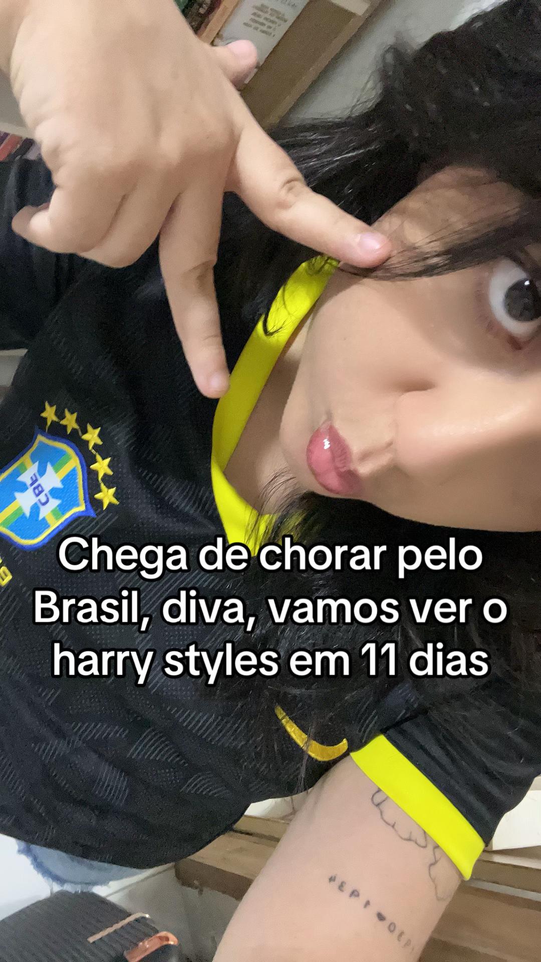 @𝐿𝒶𝓇𝒾𝓈🐝🌙✨