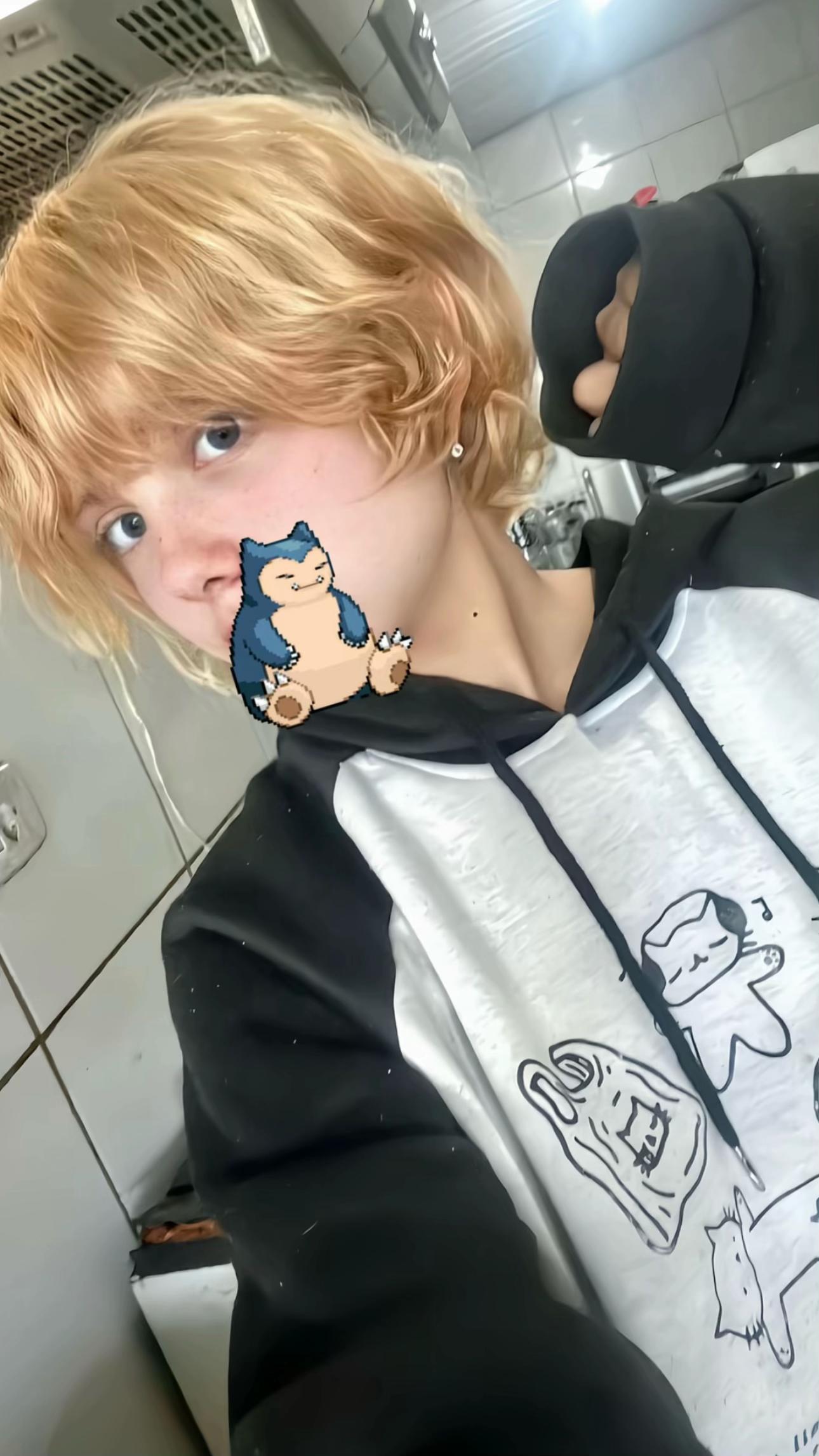 @🍓🦴🍰🍭🍼