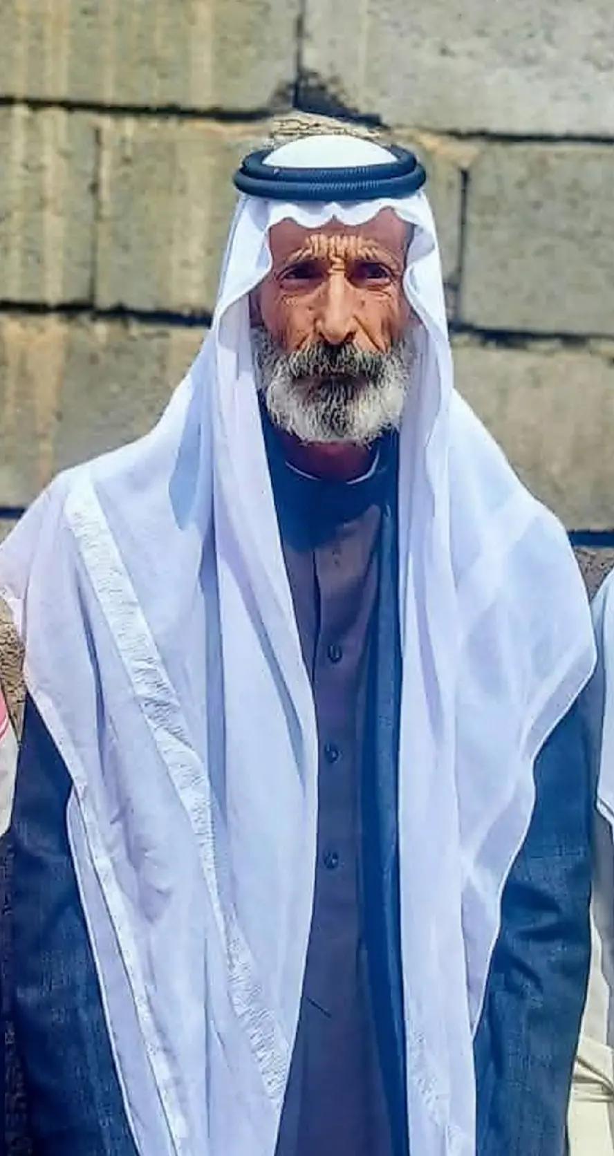 @نايف