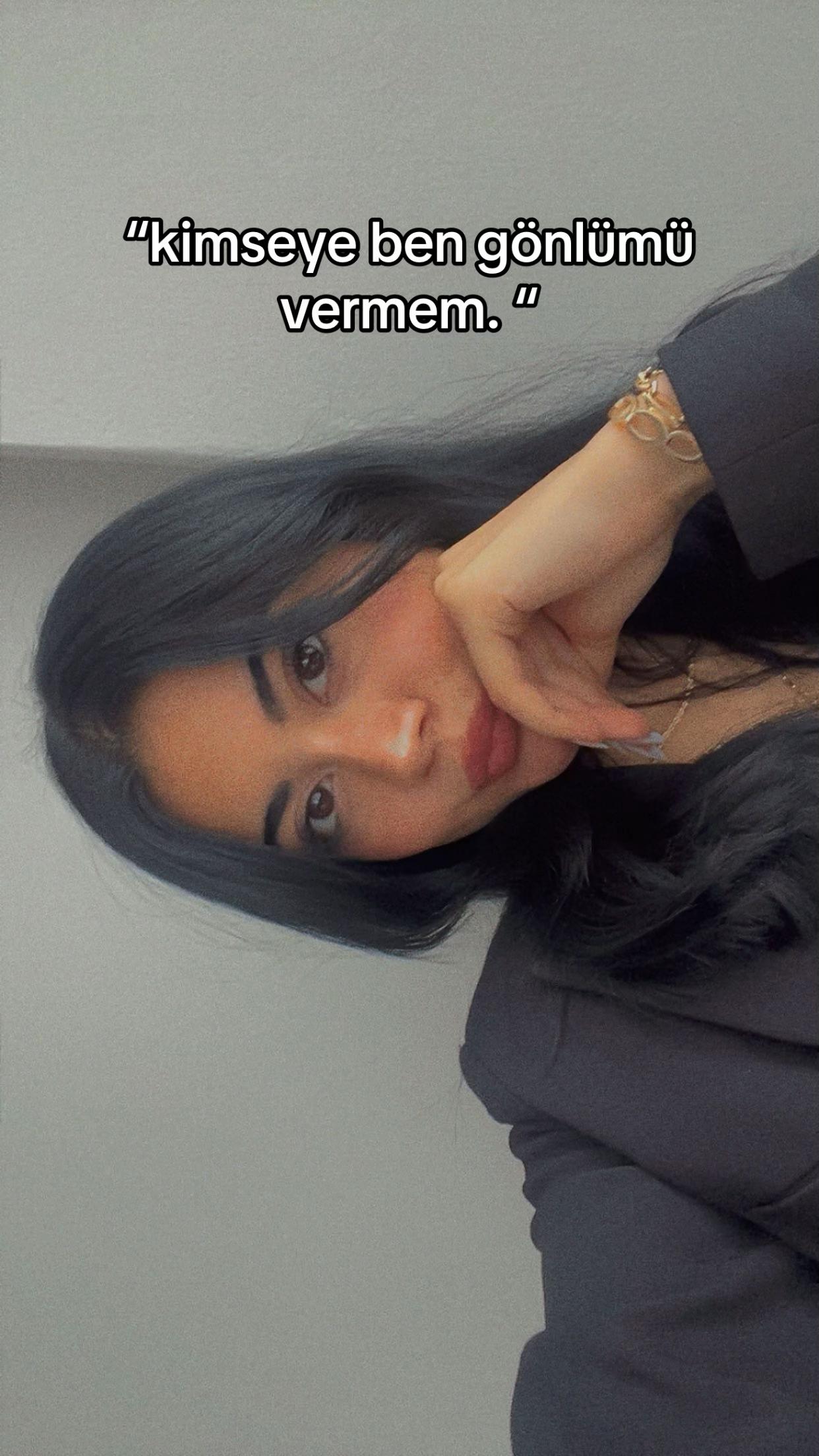 @büşra