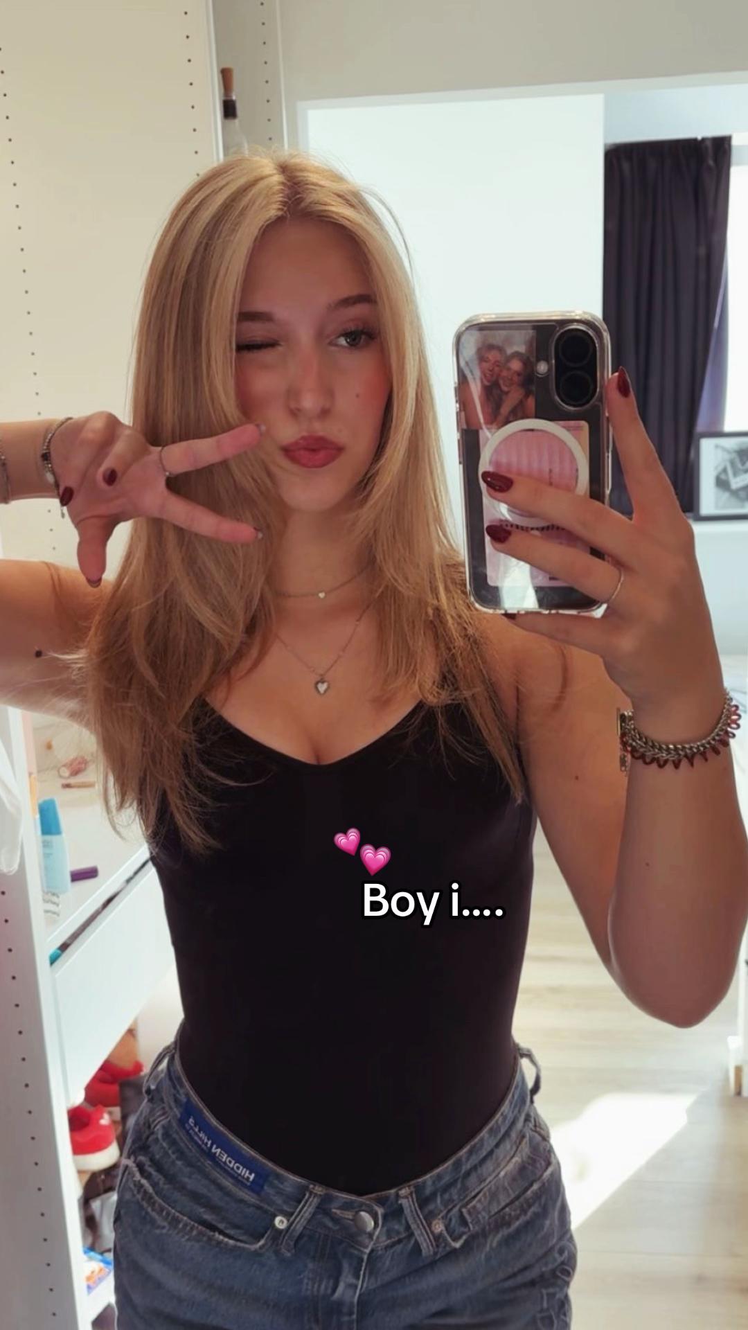 @✮𝐒𝐨𝐨𝐟