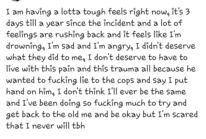 @Bri/LilStonerPrincess💜🏳️🌈