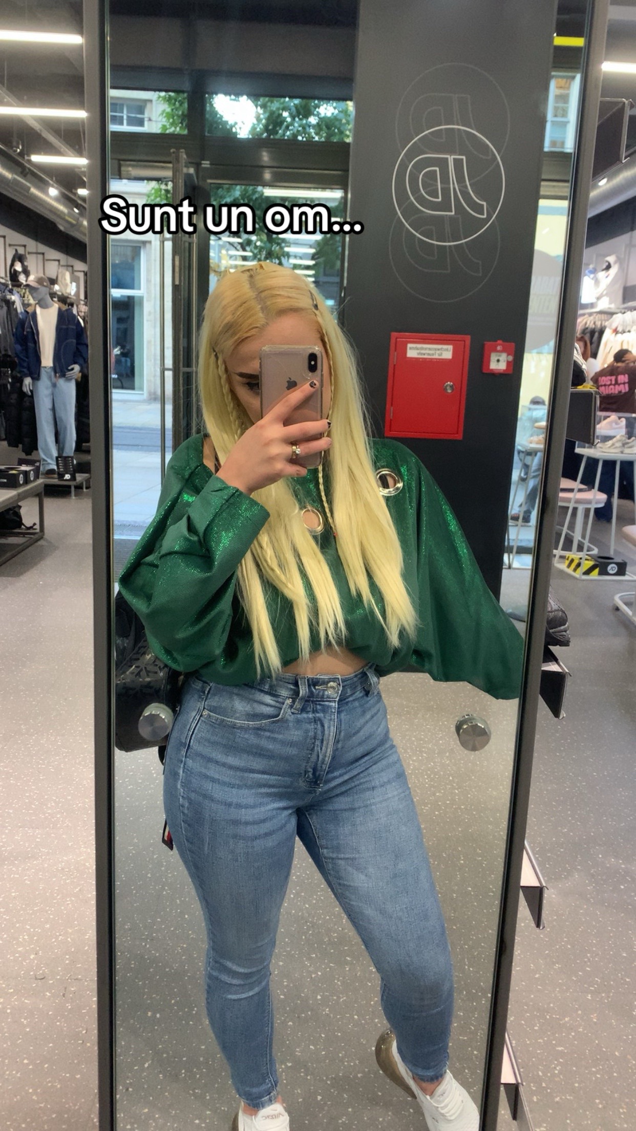 @𝓓𝓮𝓷𝓲𝓼𝓪🖤