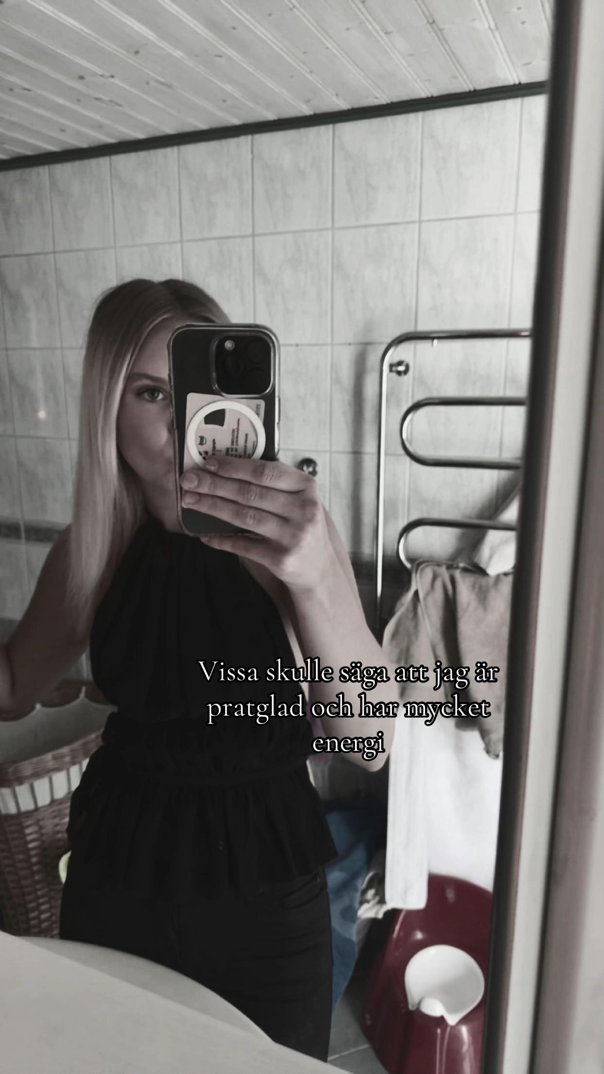 @Evelinaaa🎀