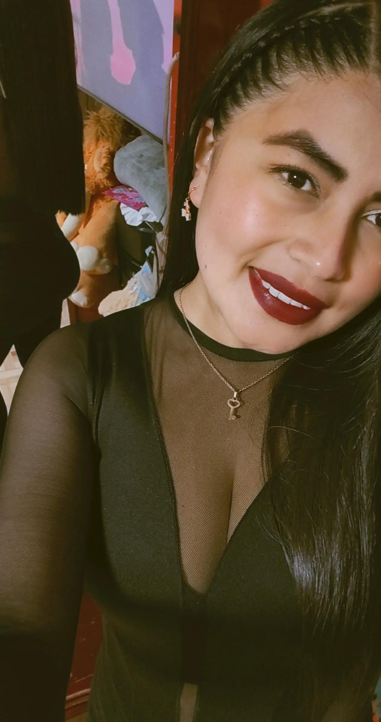 @Angela Daniela
