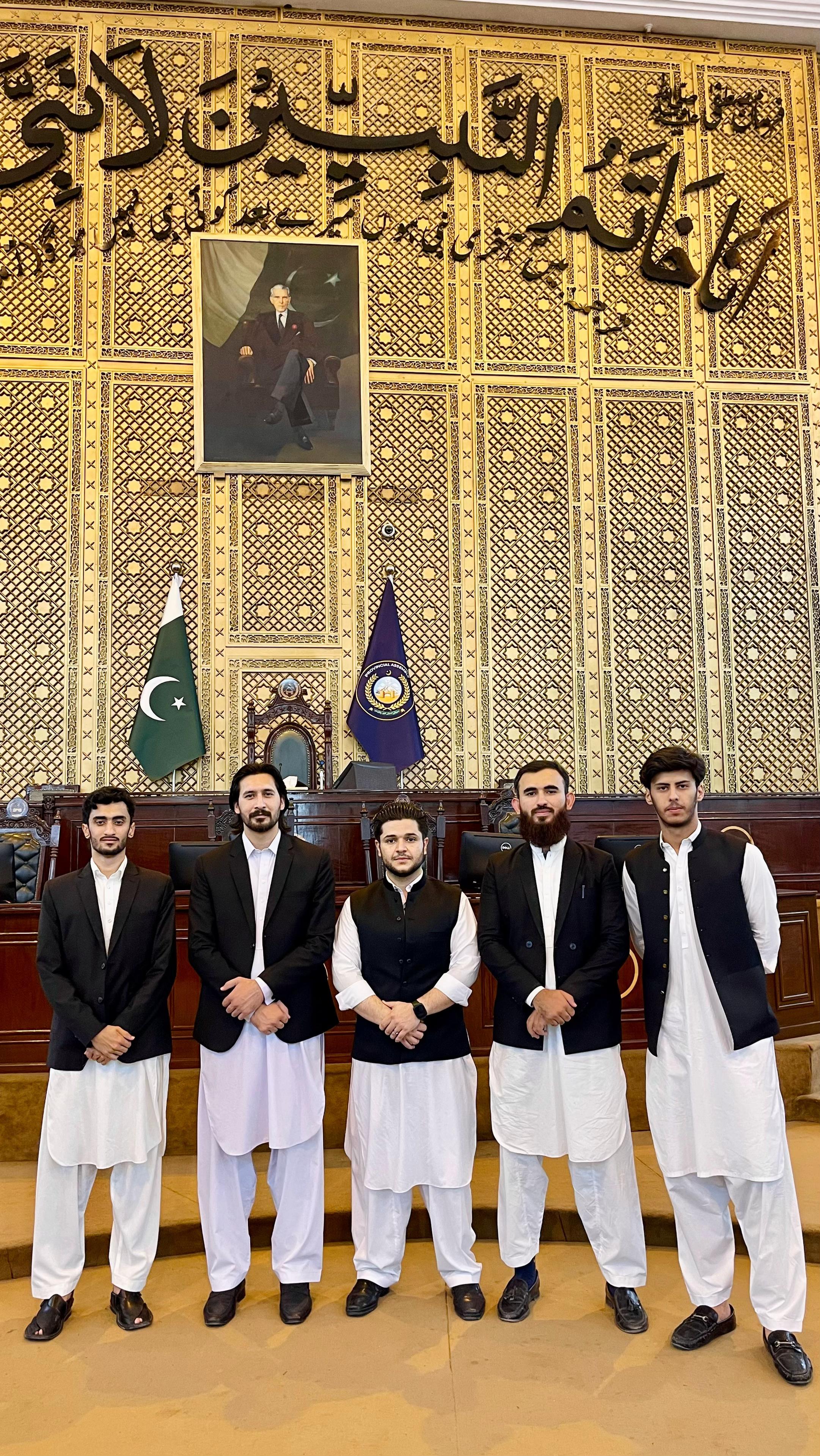 @اعزاز علی خان
