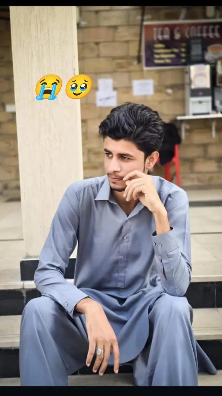 @MùRsHaD Shâh ✌️