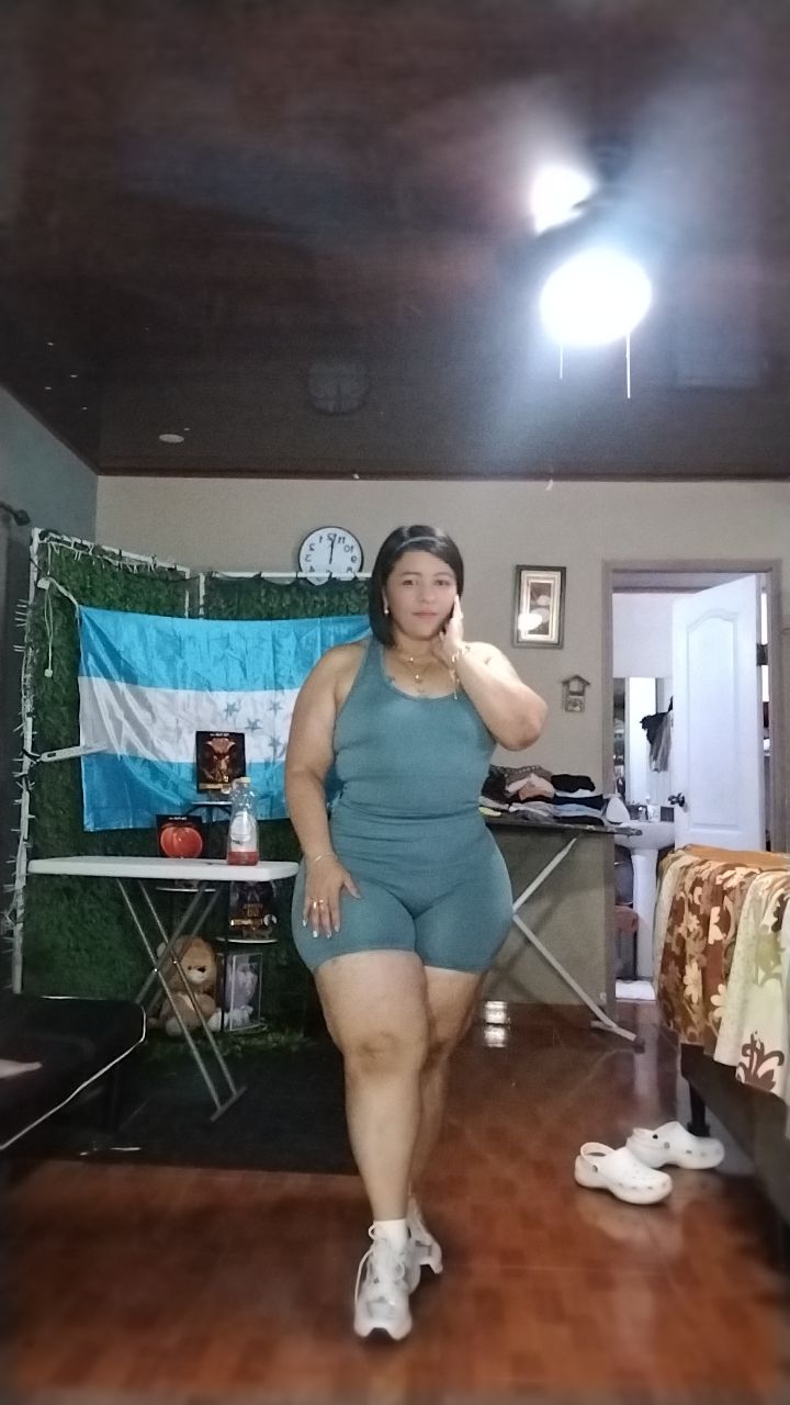 @Bombomcita🍑Hermana🦉Perdido💋