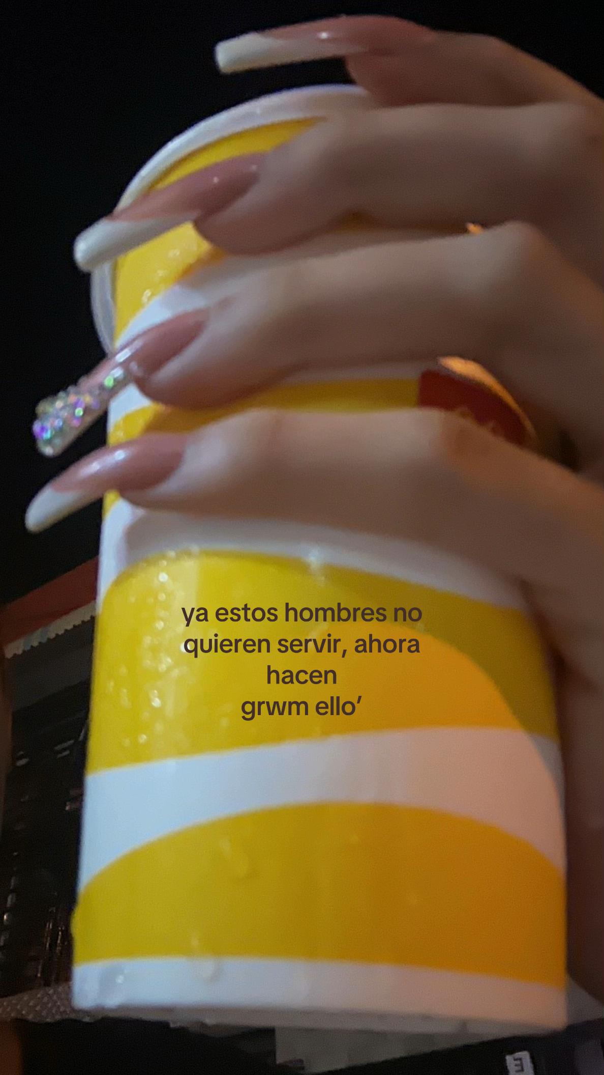 @crymiamor_