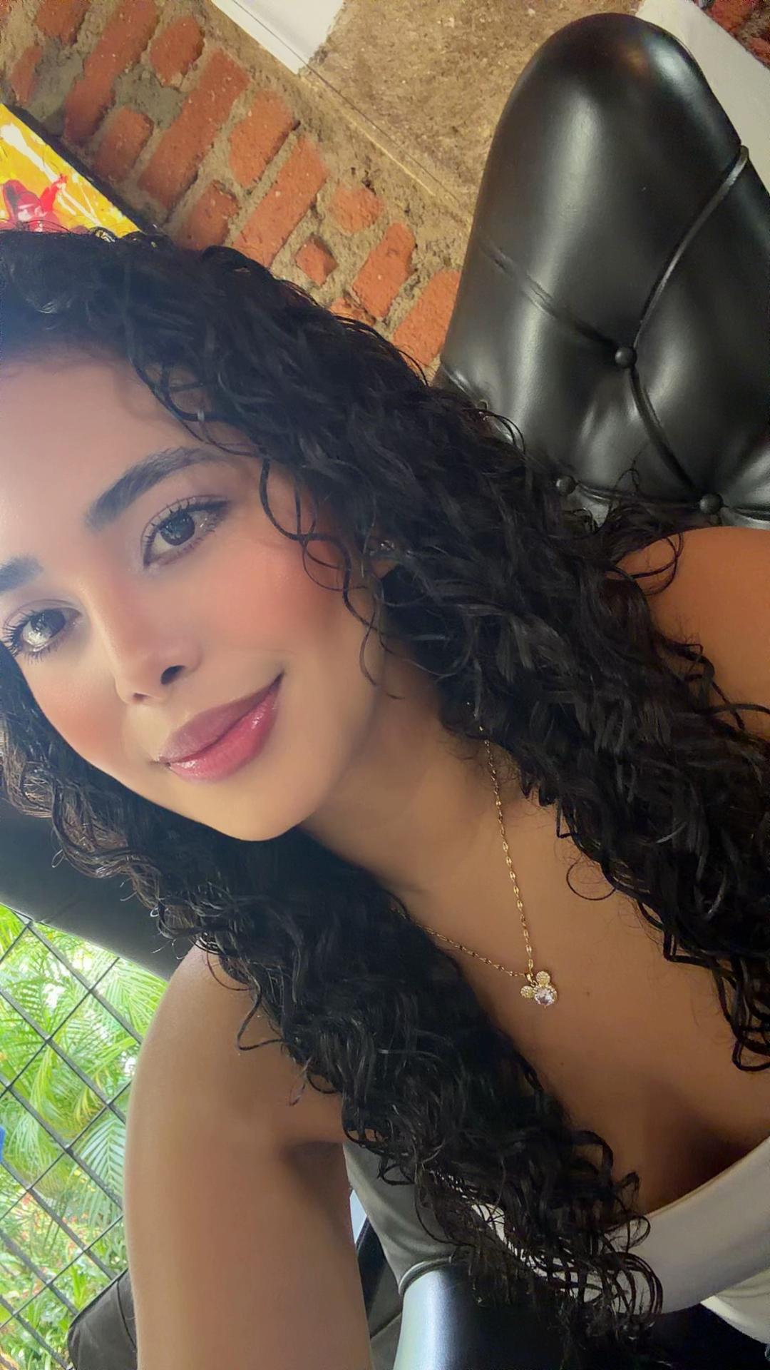 @Key carolina🧜🏼♀️👩🏻💻🌷🌊