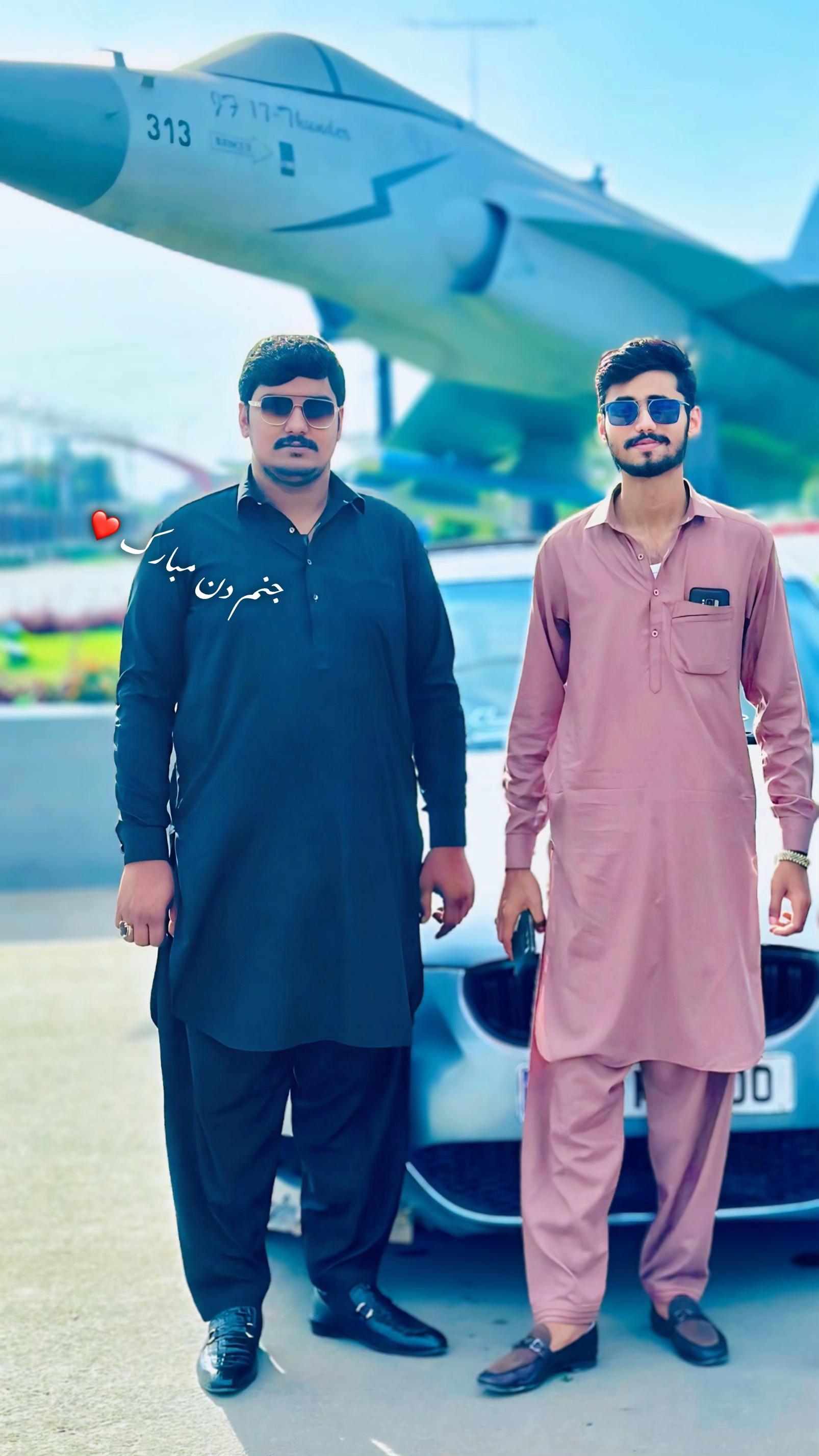 @Raza Arain🫣😘