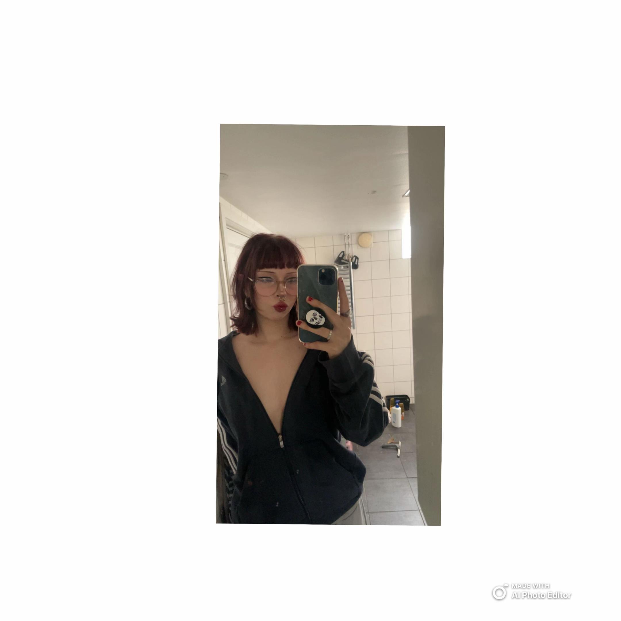 @mandapanda🖤🦇💞