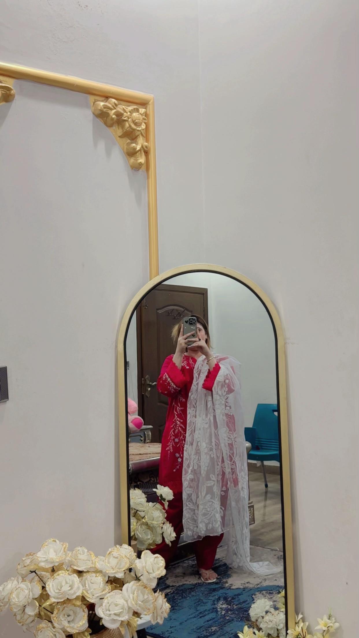 @Mishu🫀🫣🧸