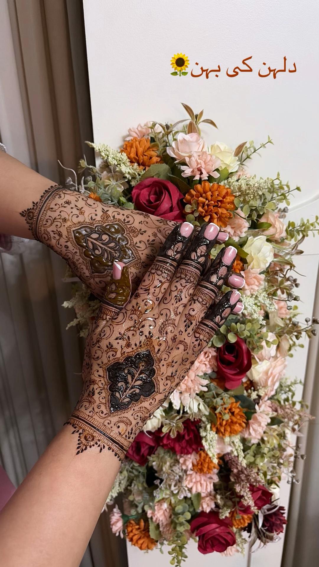 @BIRMINGHAM HENNA ARTIST