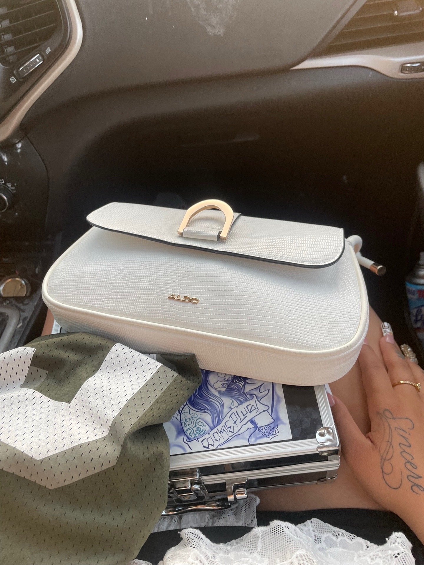 @𝒻𝓁ℴ𝓇ℯ𝓈💸🧘