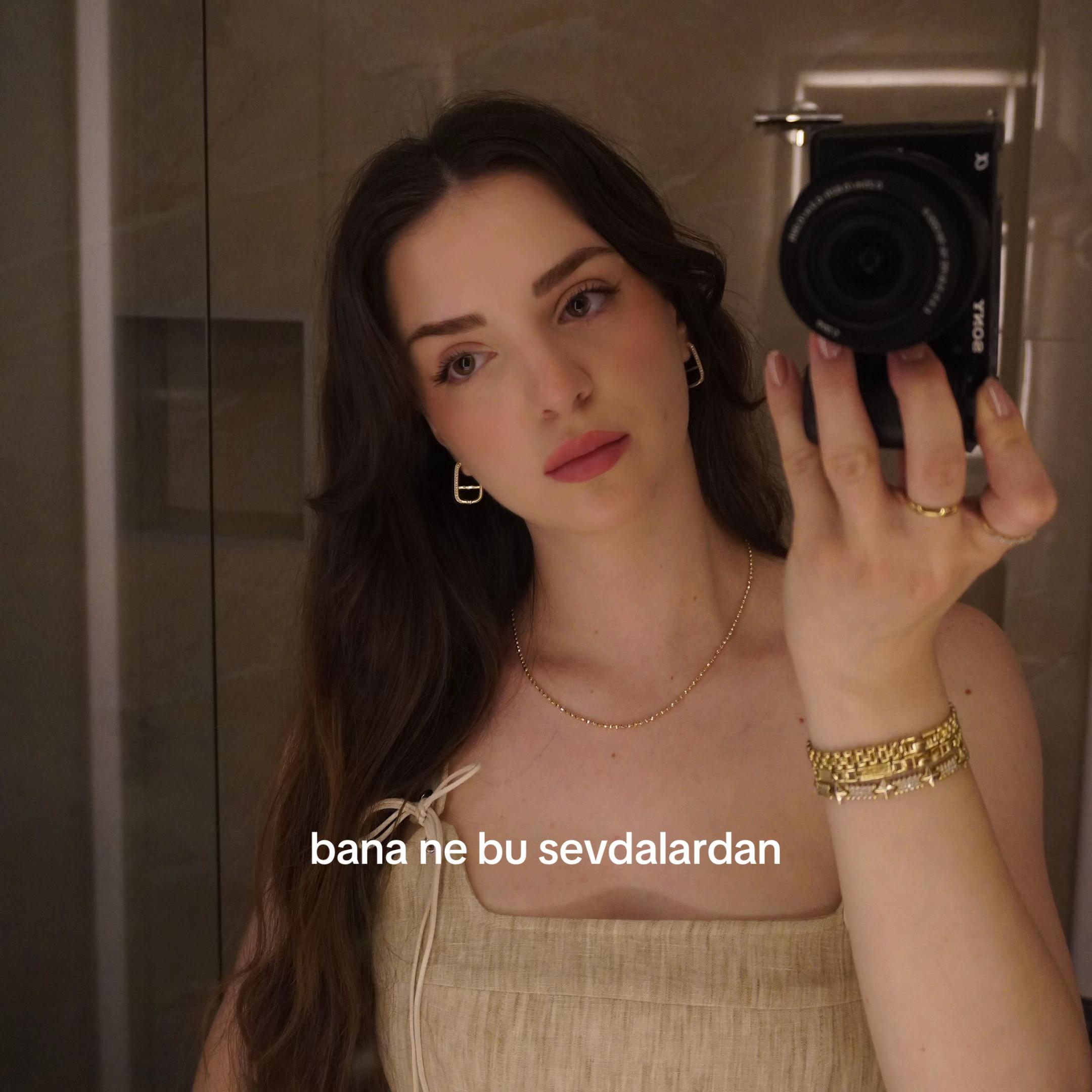 @İrem Sarı