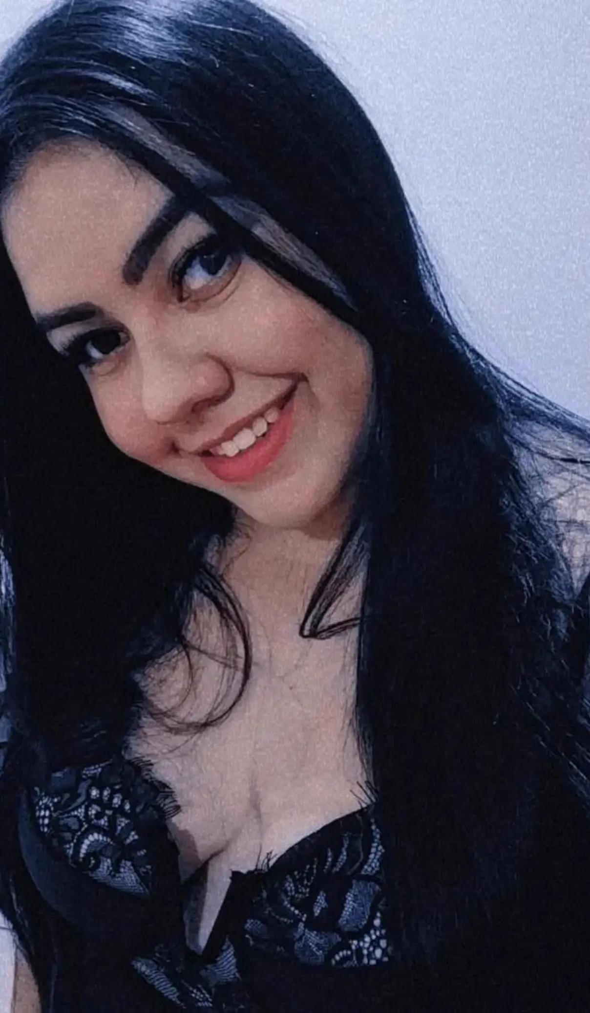 @Emilly Castro