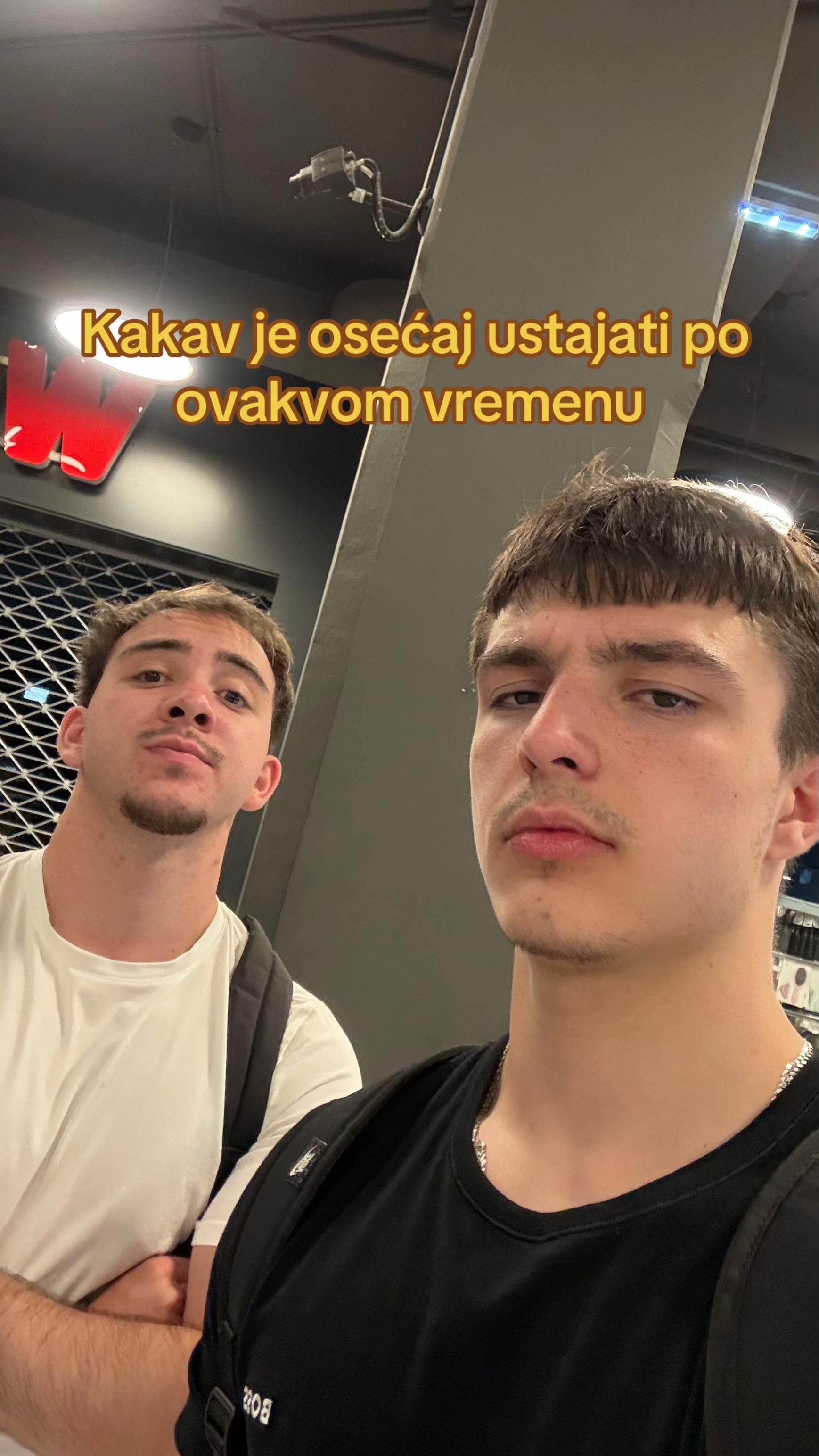 @Zadnja Klupa