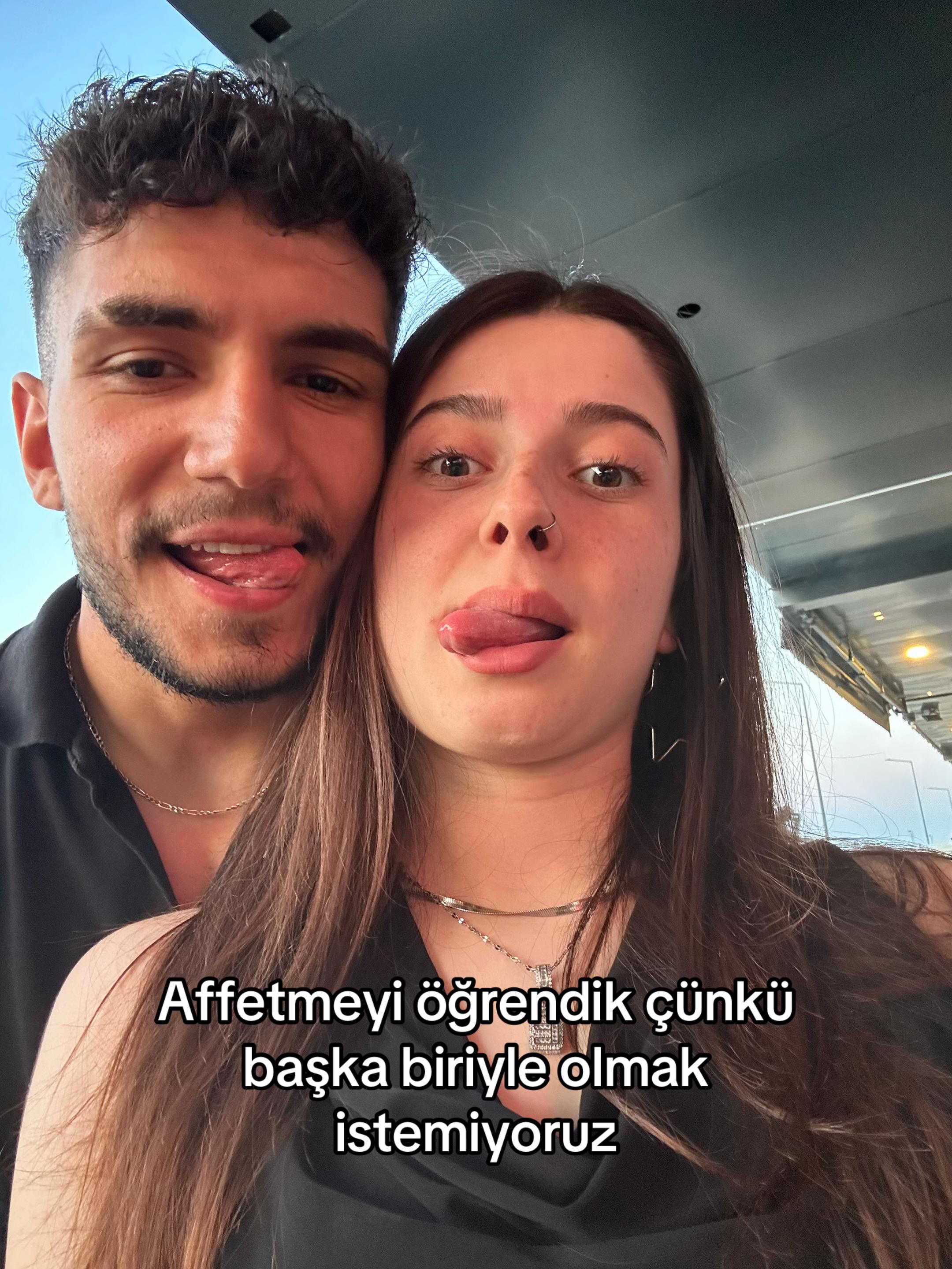 @𝐄𝐜𝐞𝐞✶