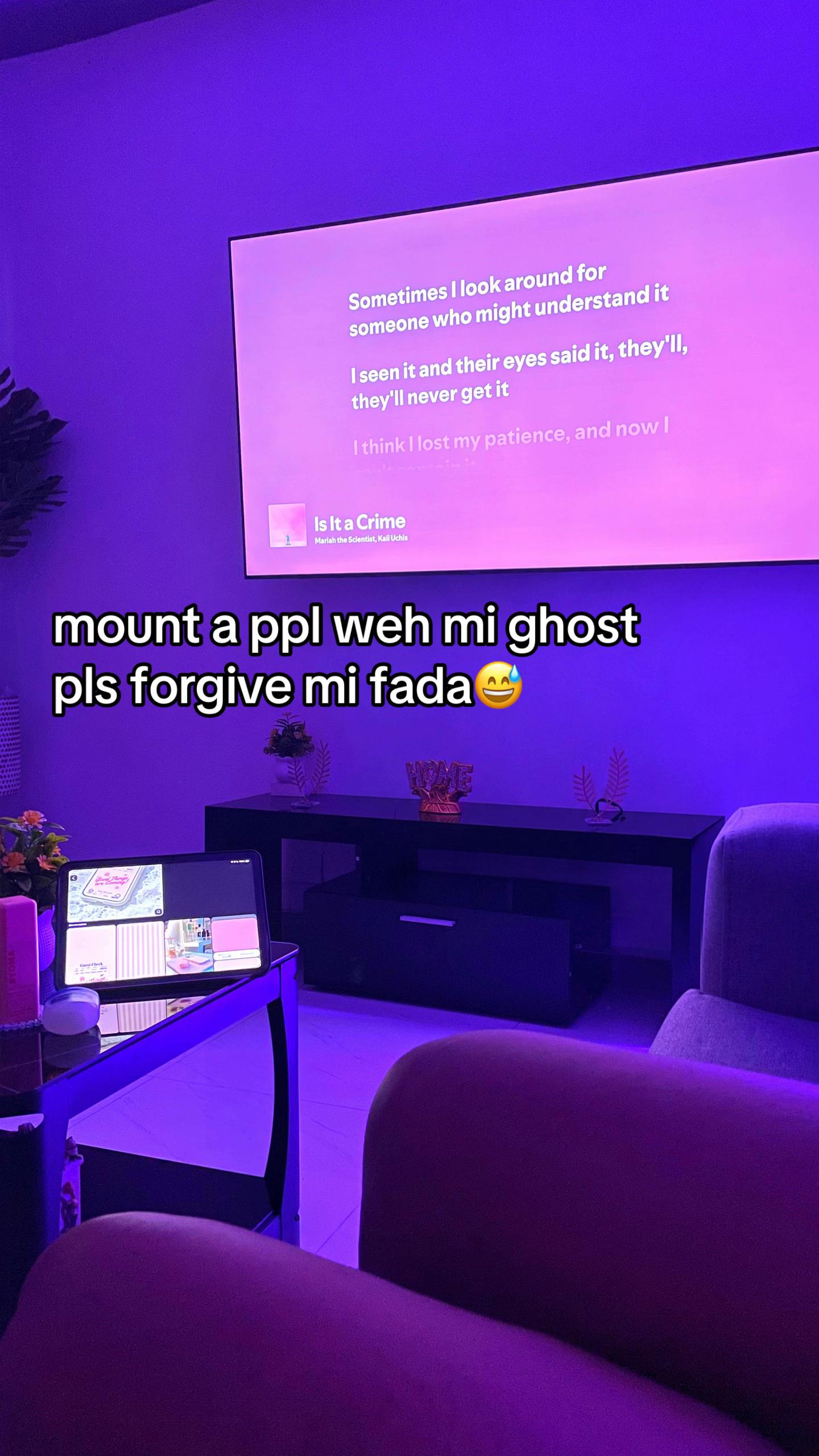 @⋆