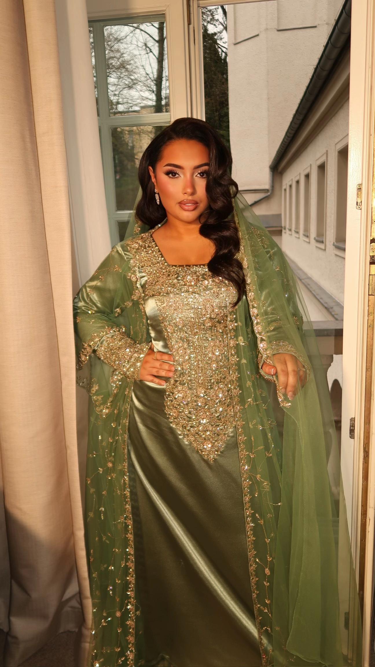 @alaroosa.uk