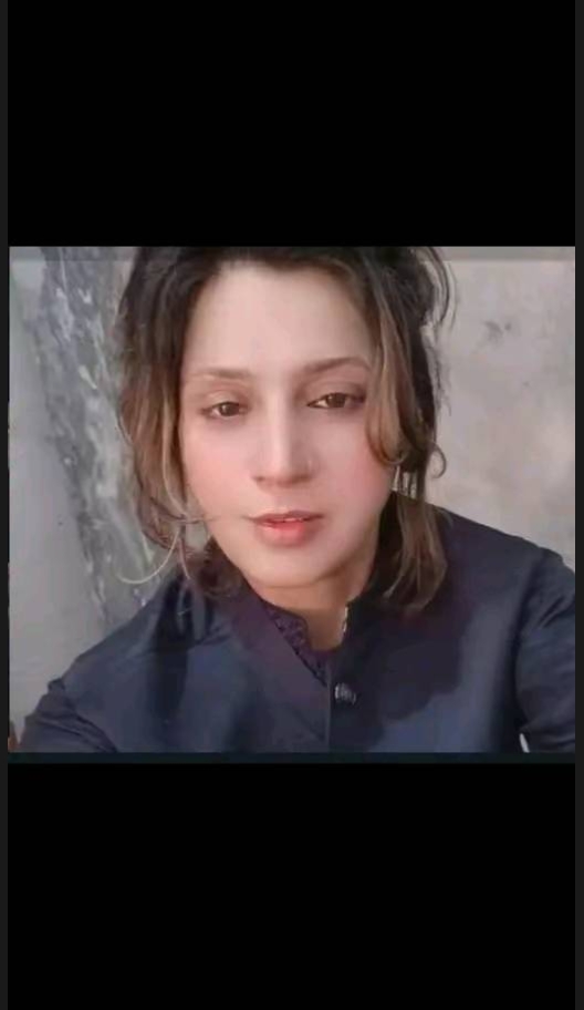 @annu_malik0