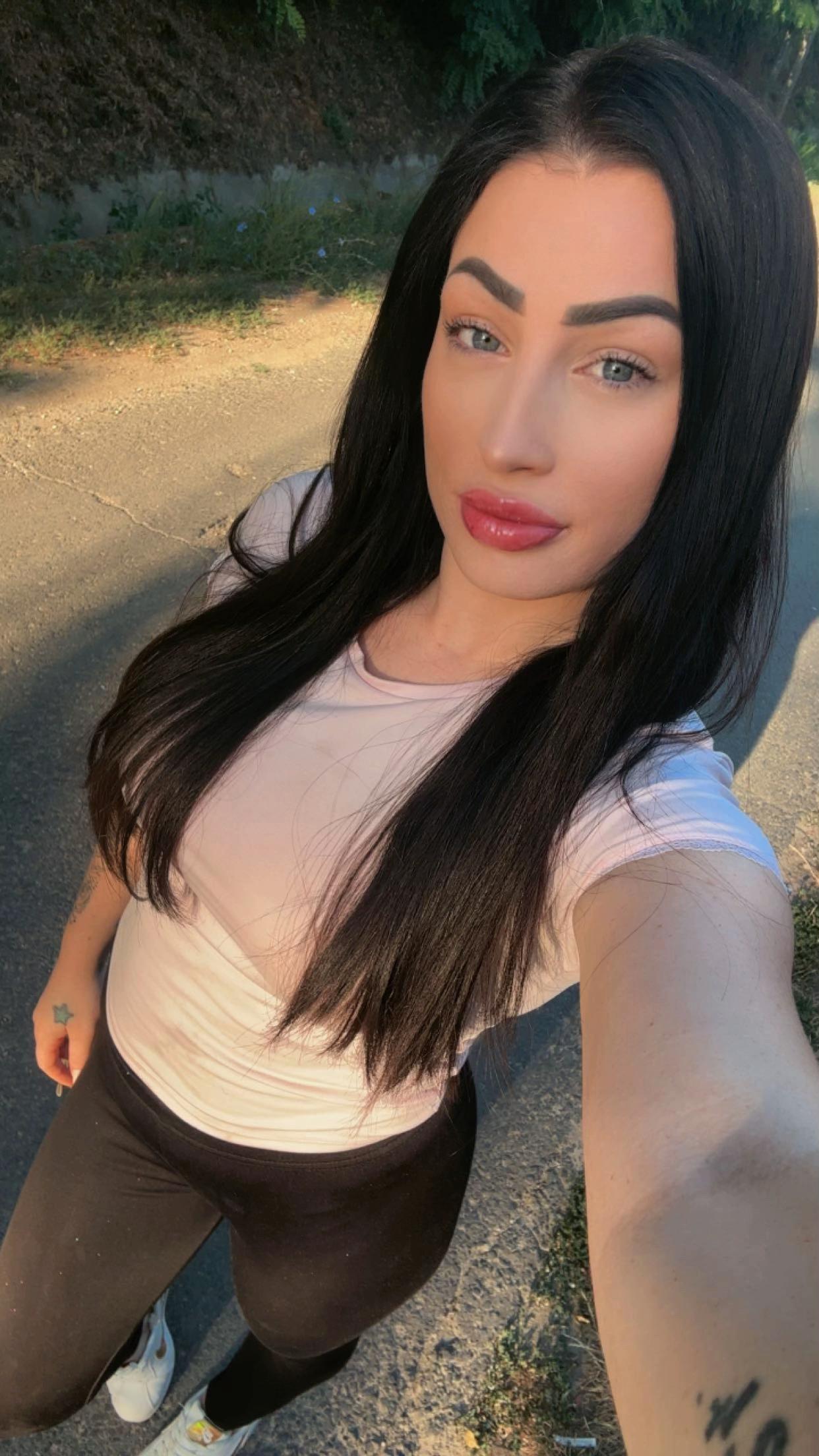 @🌺🌸Horv&aacute;thszem&eacute;lyesen🌸🌺