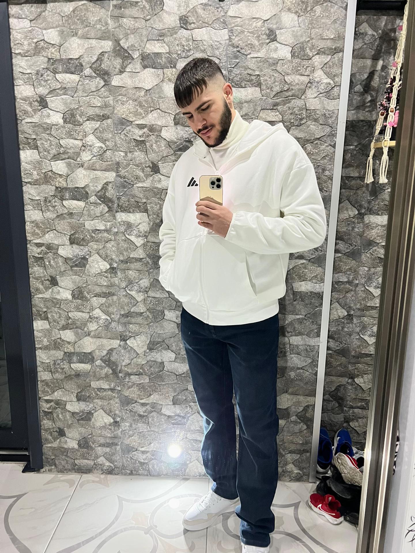 @Kuri.caan