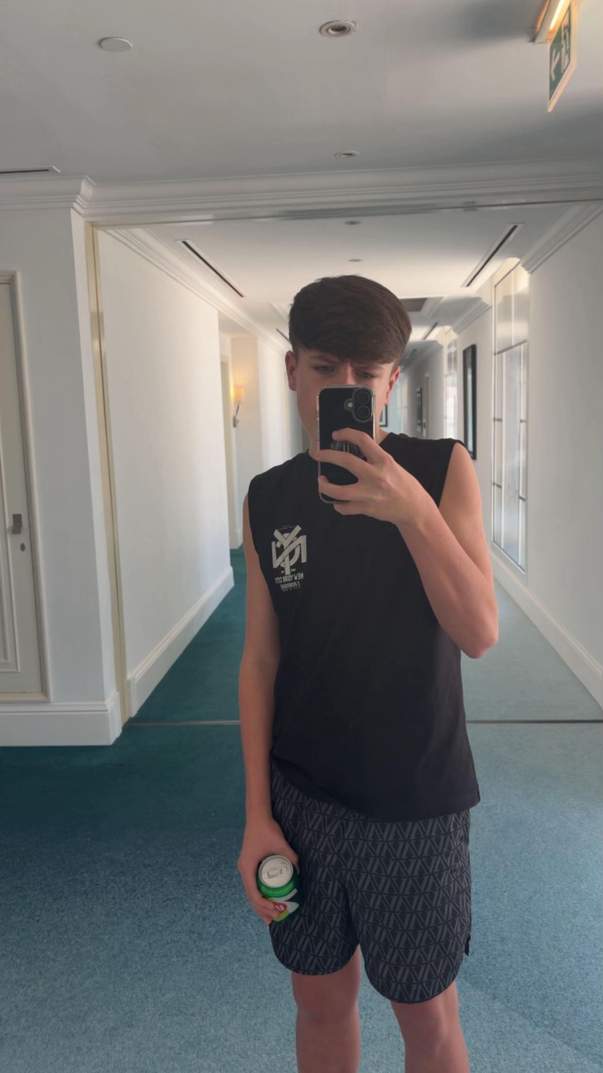@Kaidugs12