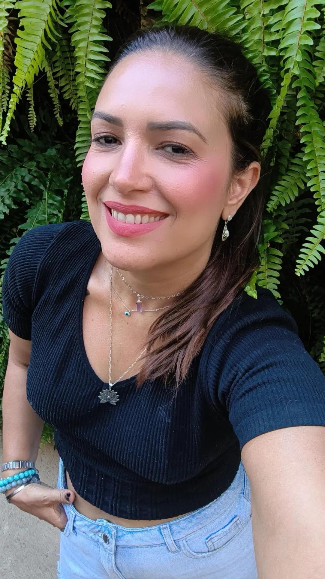 @Luciana