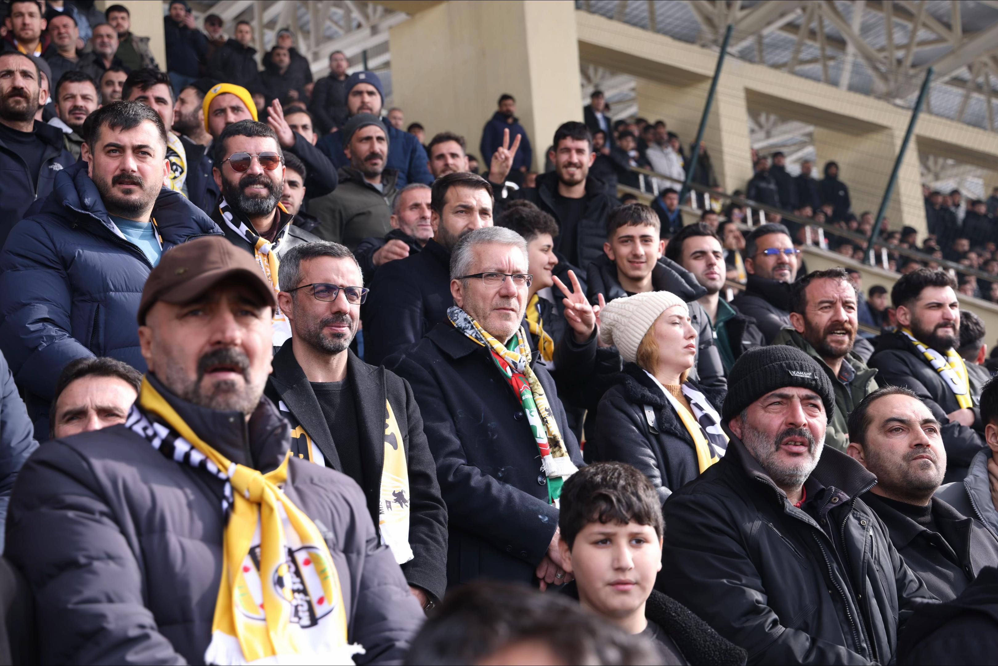@Sırrı Söylemez