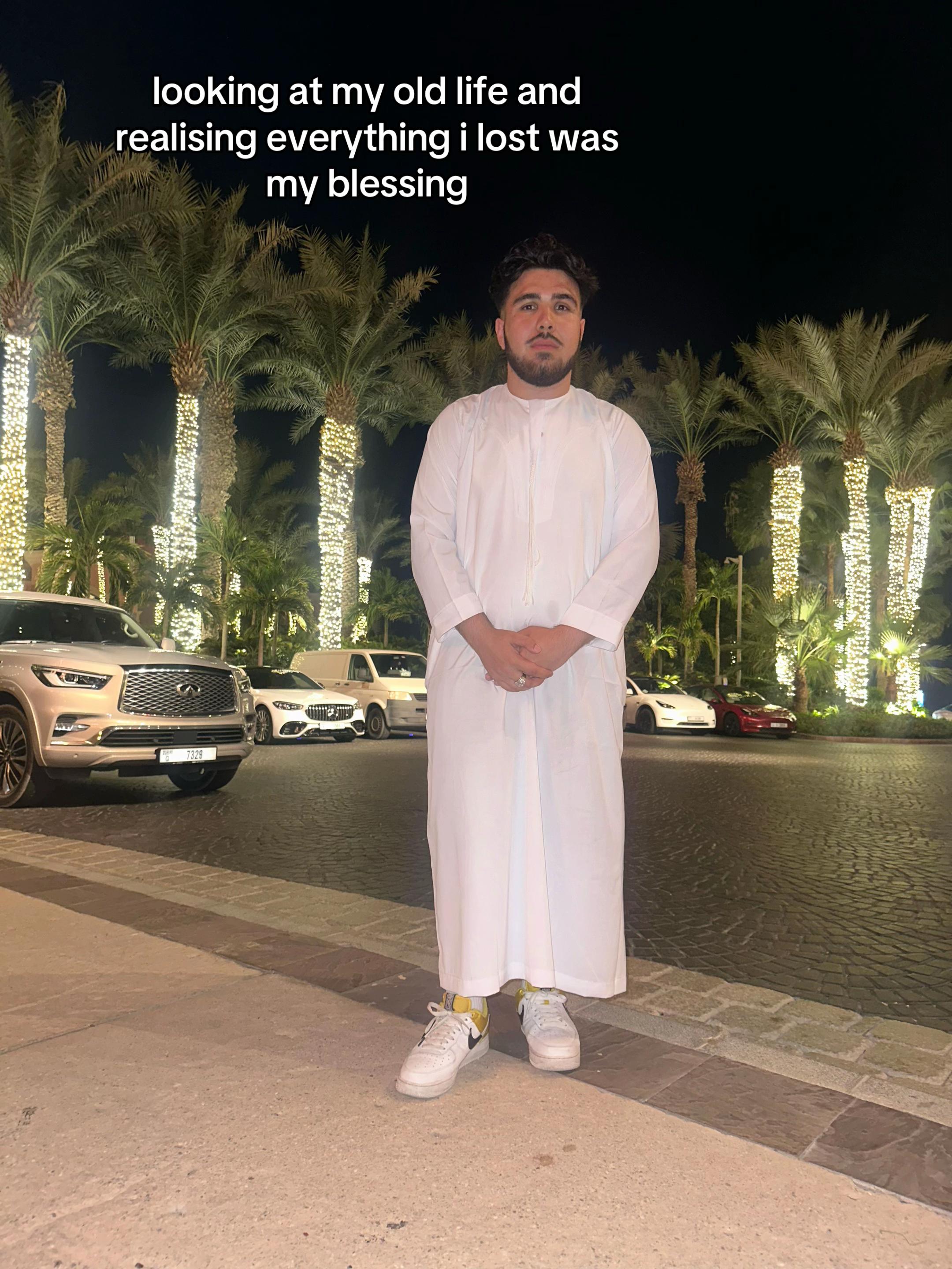 @Sam🤩