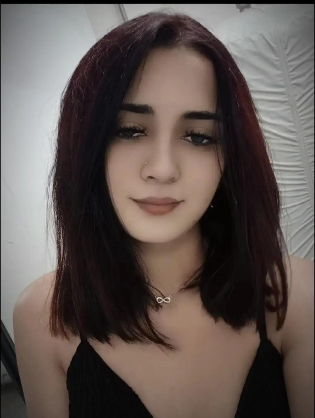 @👸🏽