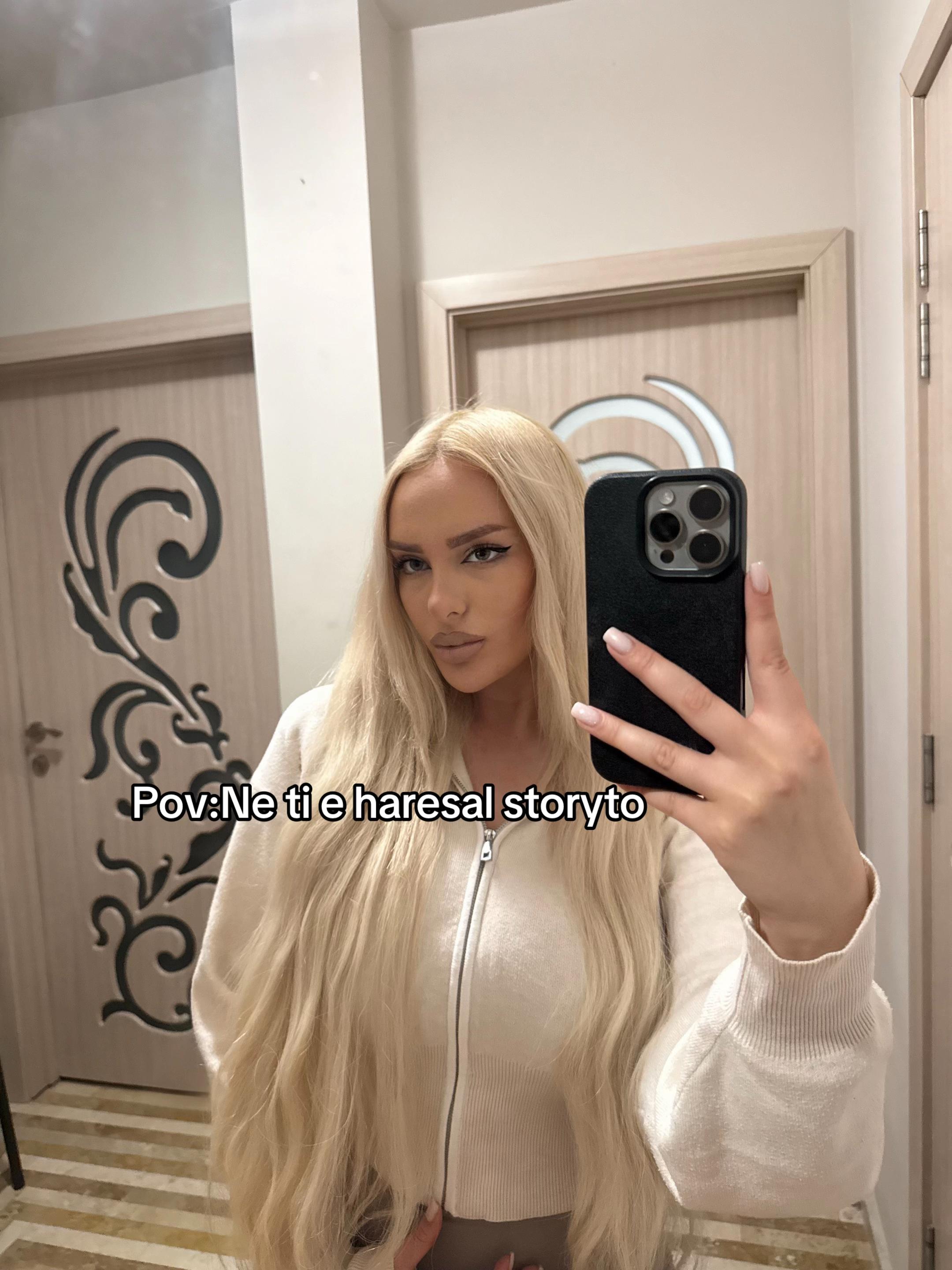 @Lilyana
