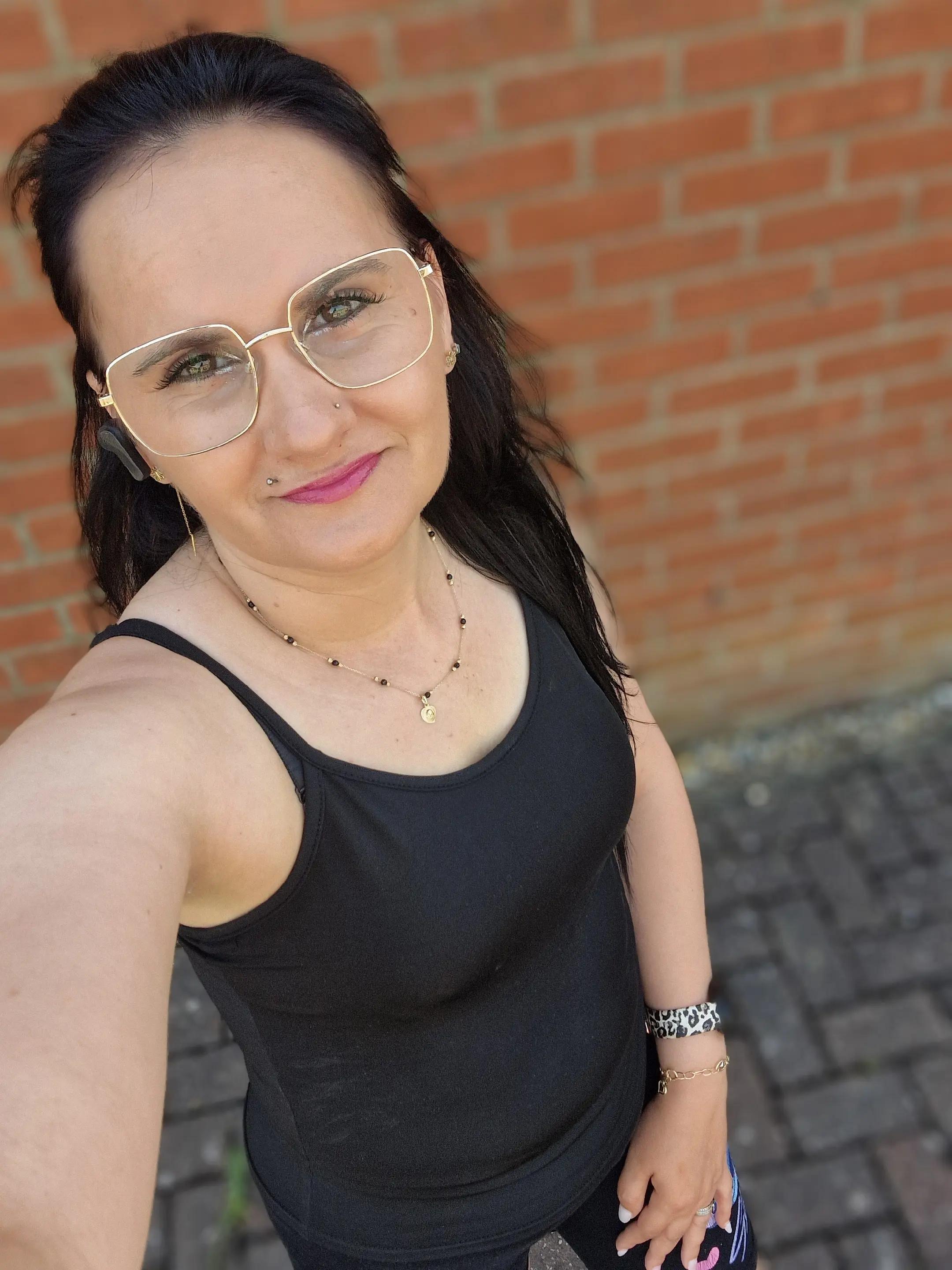 @Georgiana