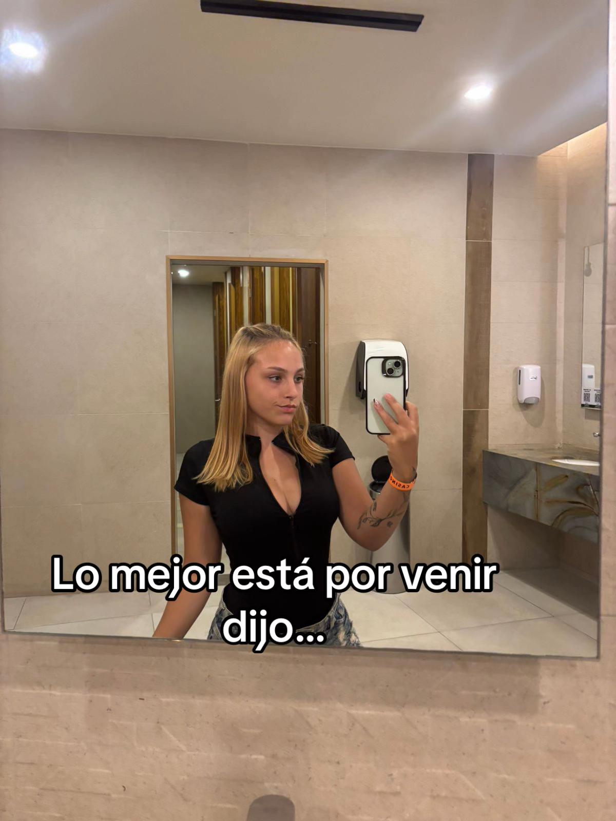 @Eimi Luciana
