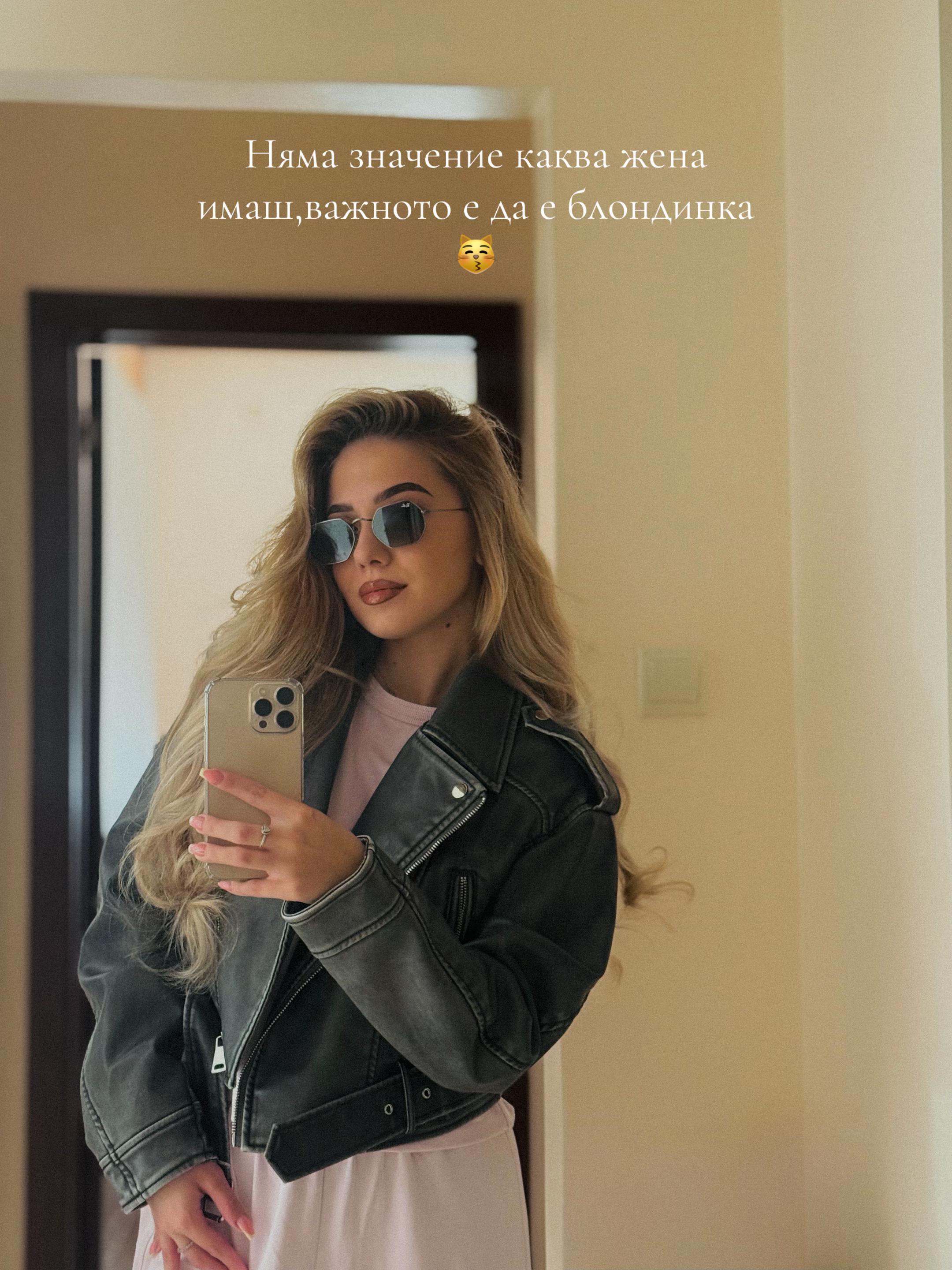 @𝒜𝓃𝓉𝑜𝓃𝒾𝒶