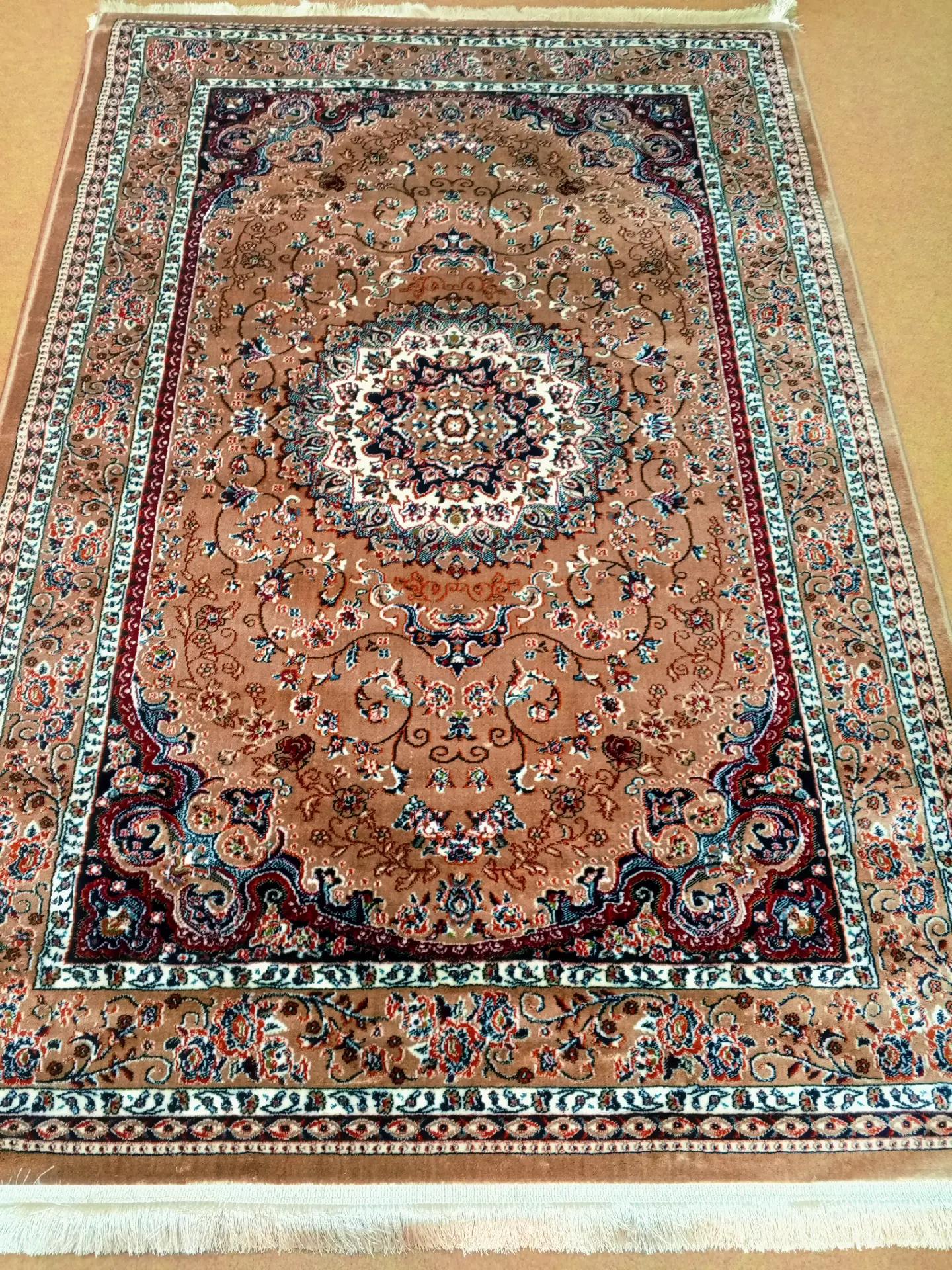@KHAN Carpets and Rugs