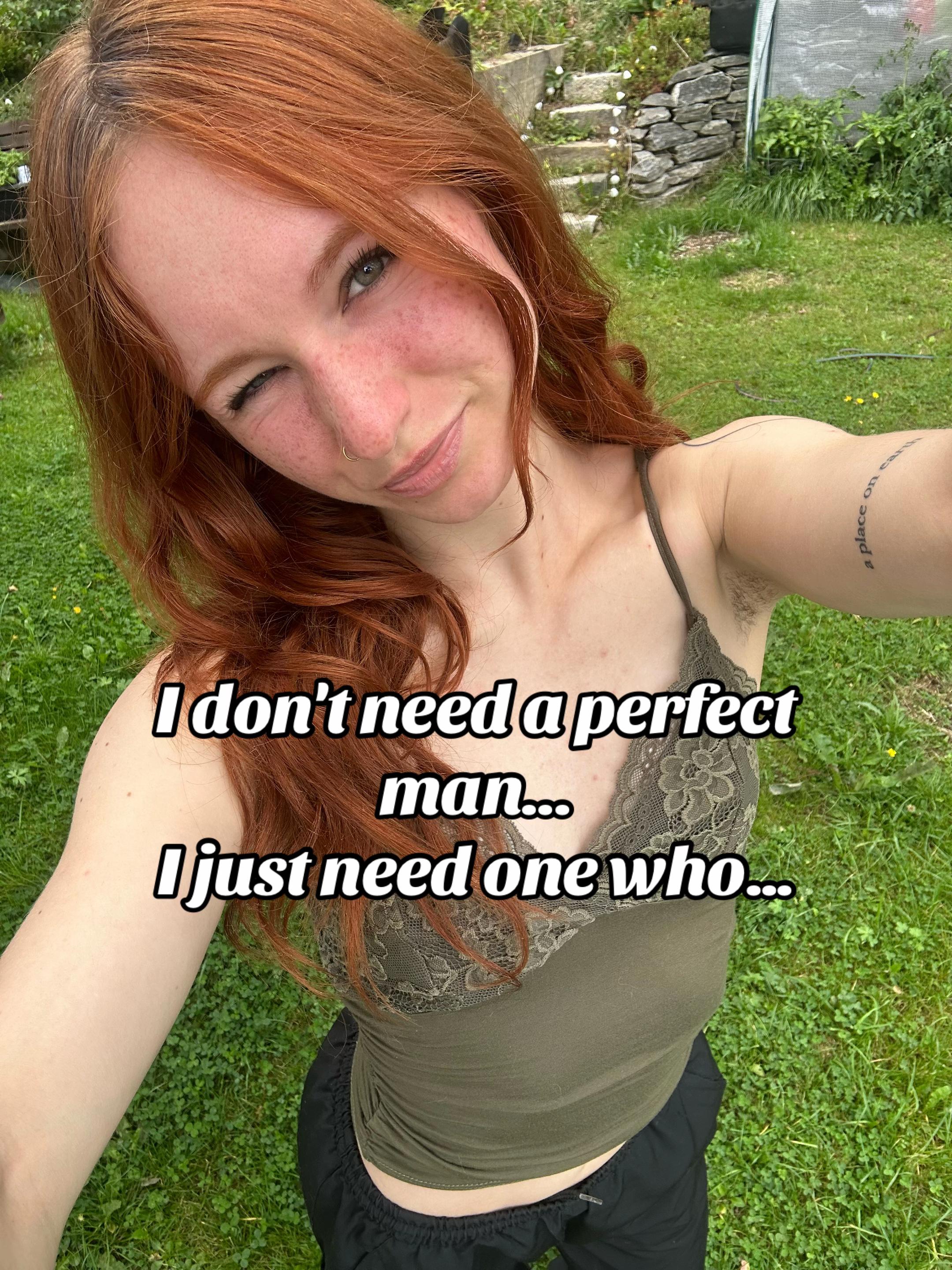 @Elliee