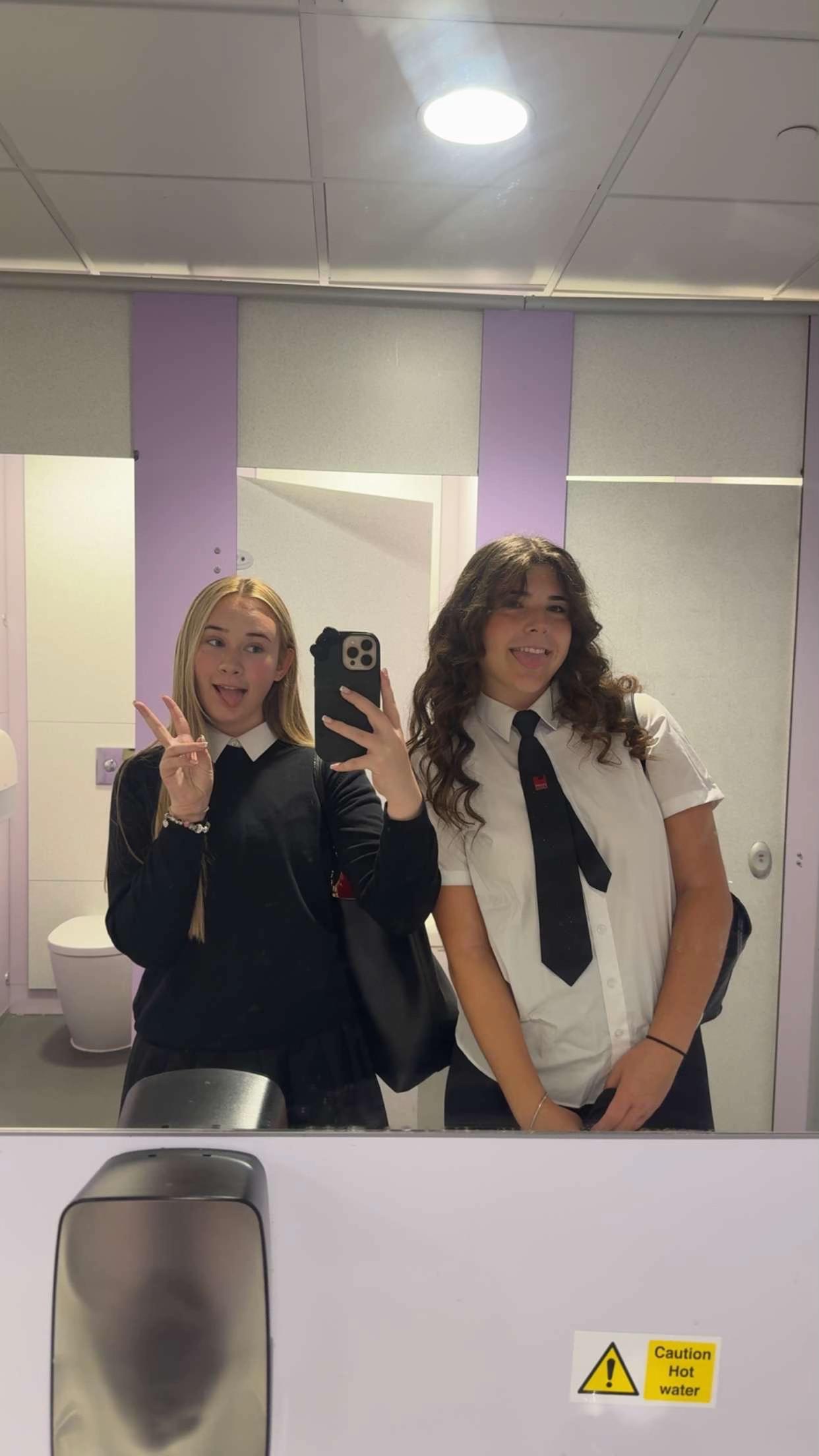 @_evakinder