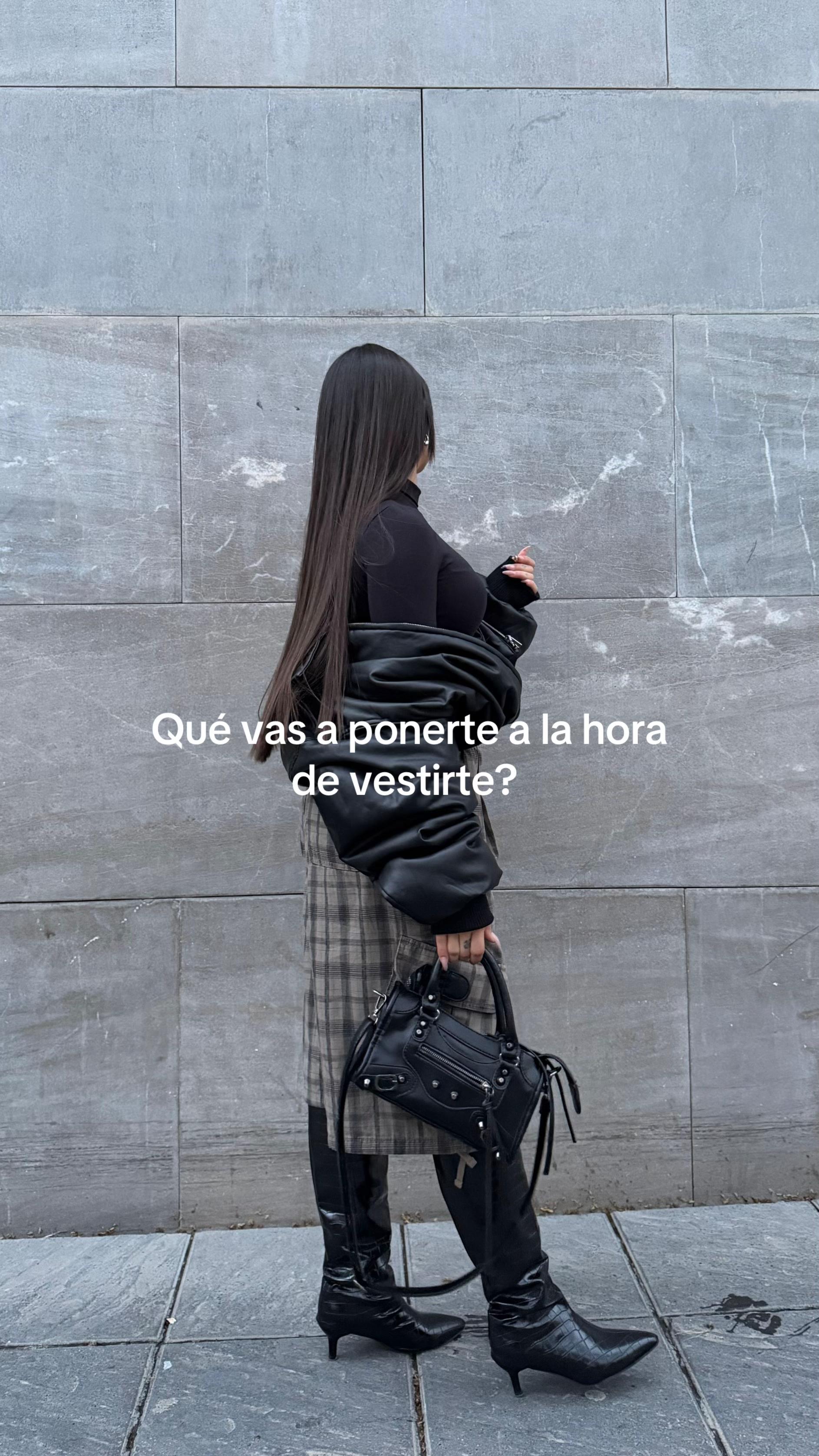 @𝐷𝑎𝑛𝑖𝑒𝑙𝑎 𝑃𝑒𝑟𝑒𝑖𝑟𝑎
