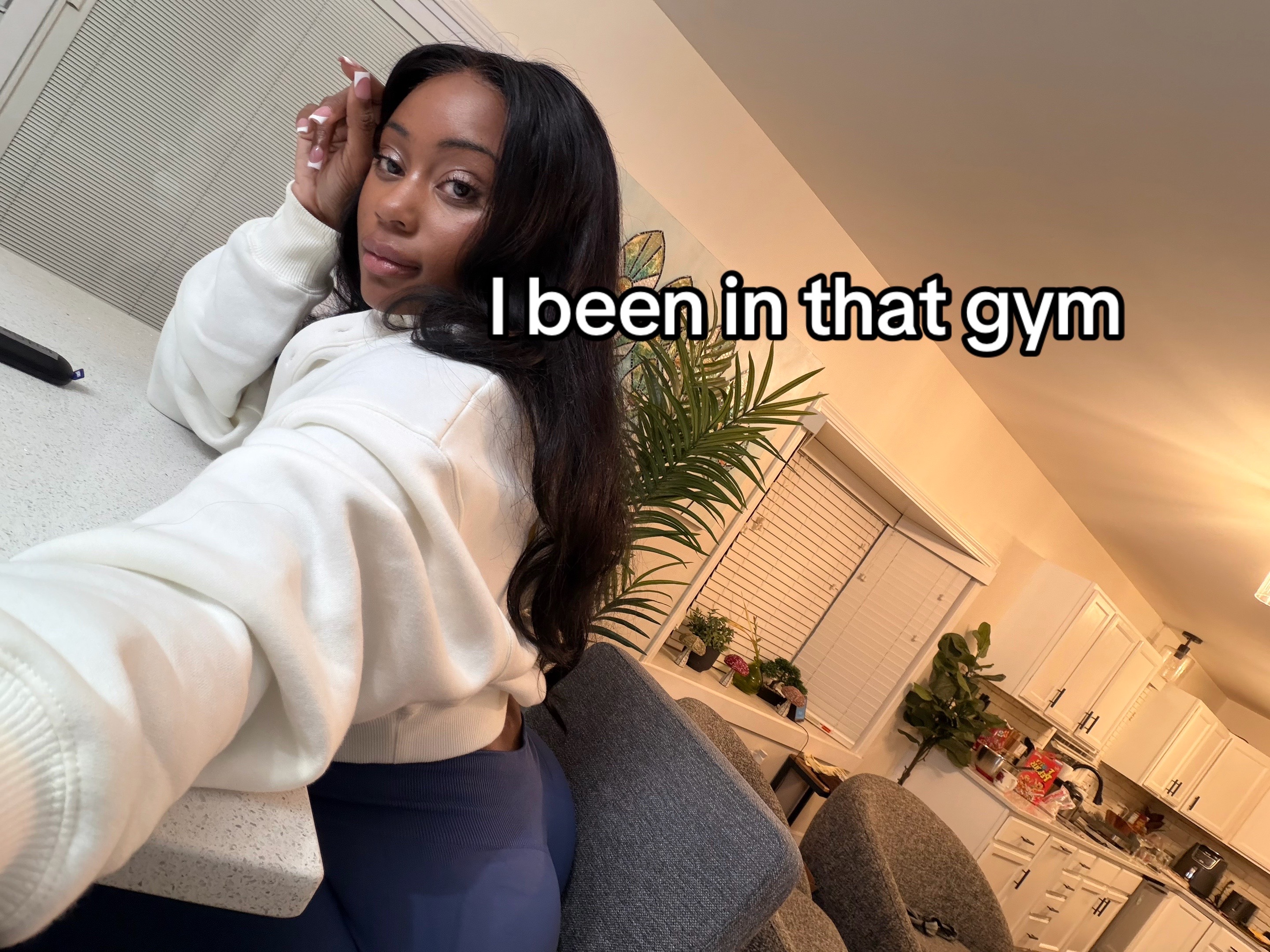 @Moni