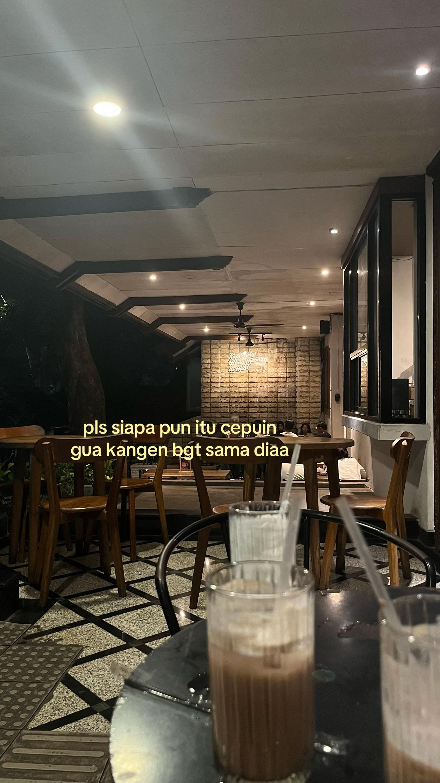 @2sidefrmagy