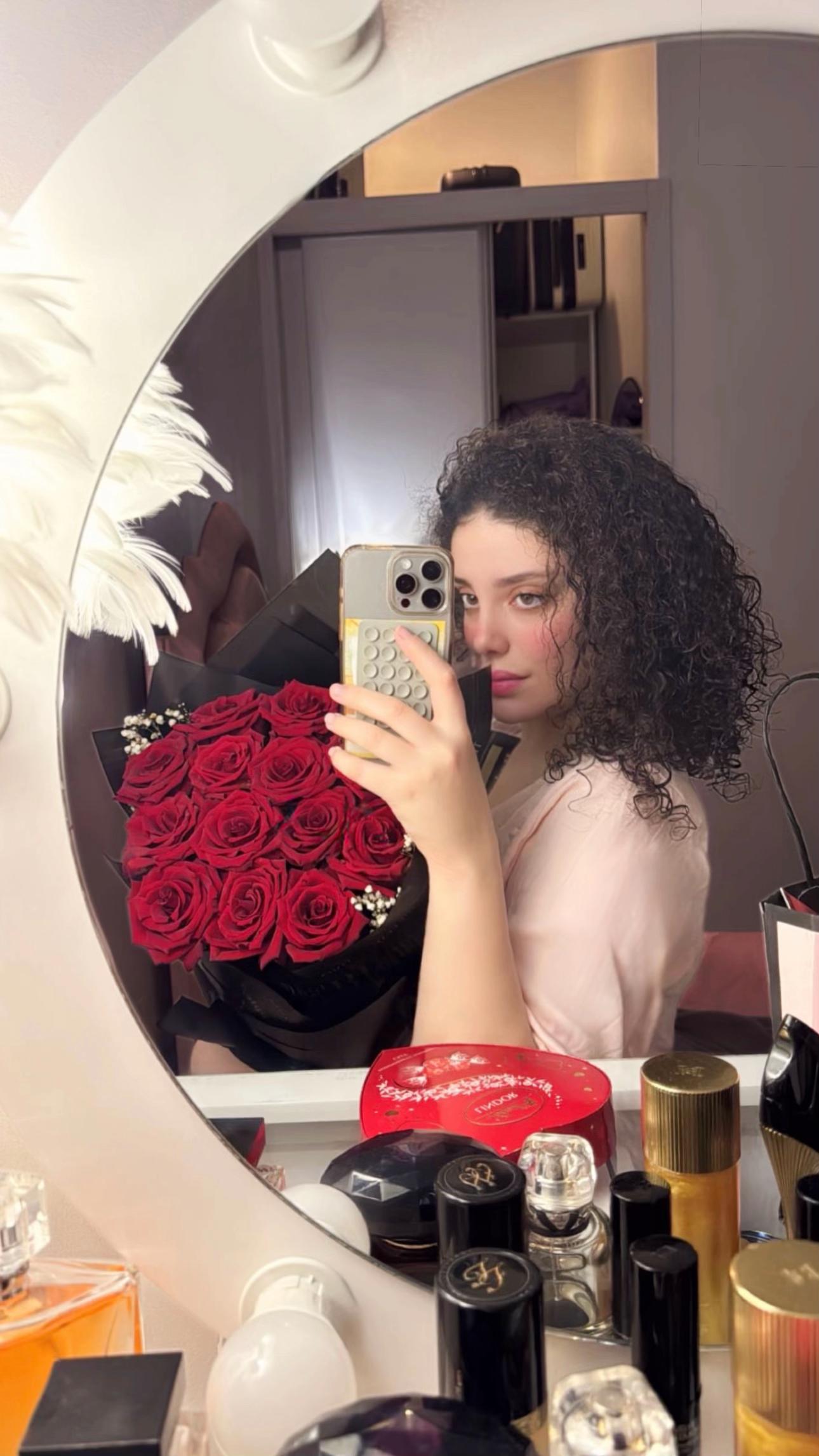 @𝑀𝑒𝓁𝒾𝓈𝓈𝒶