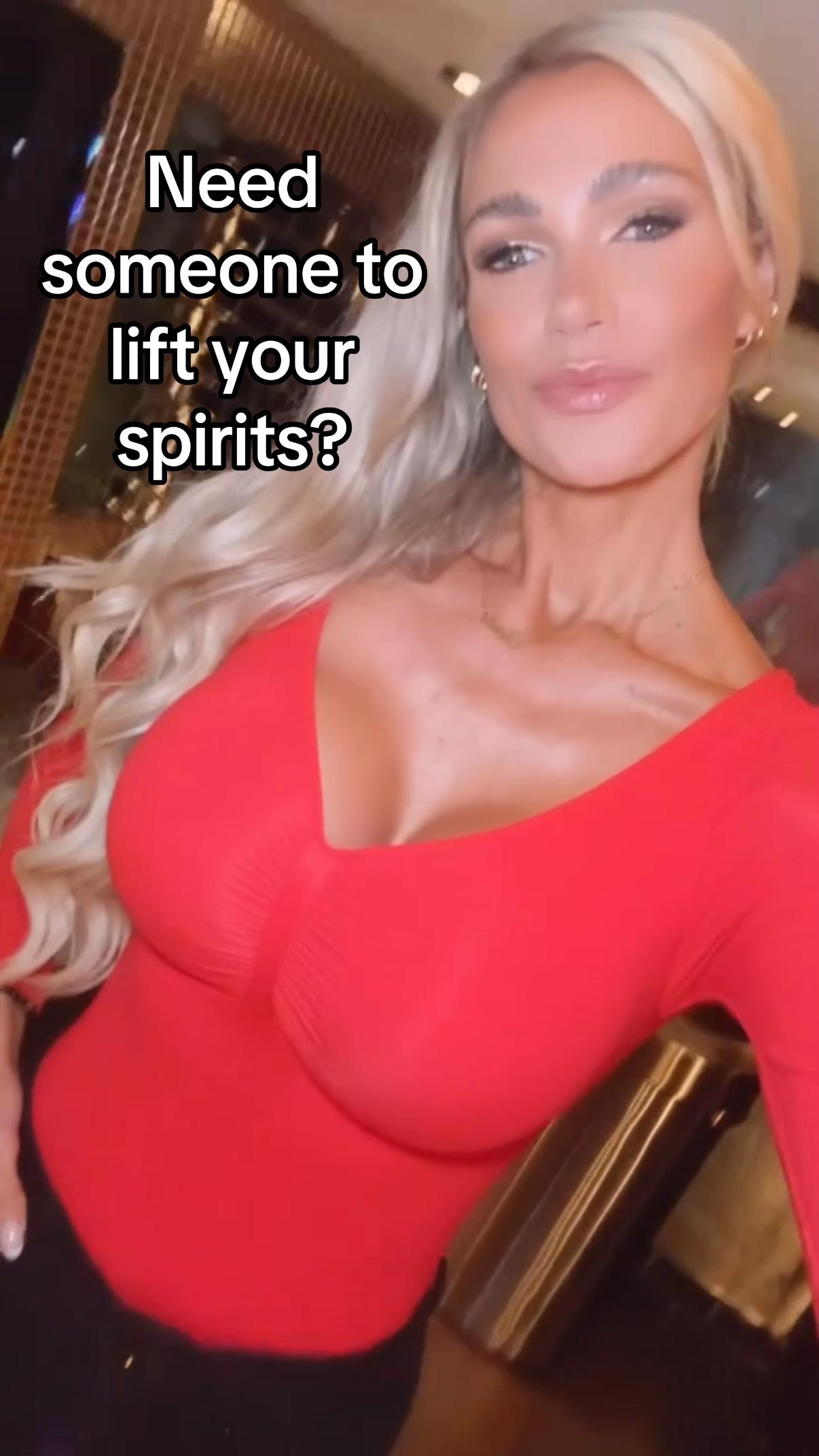 @thecharliegirl_