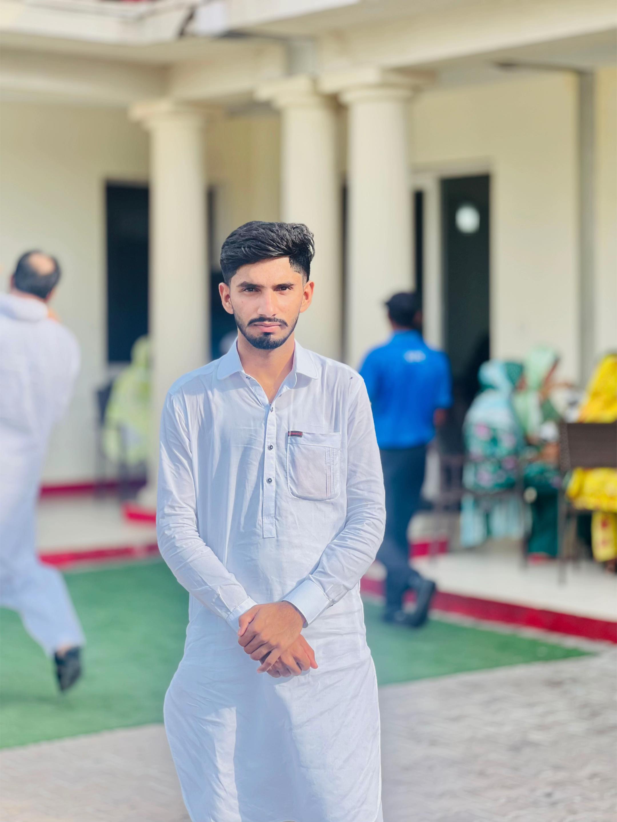 @𝗖𝗵 ibrar