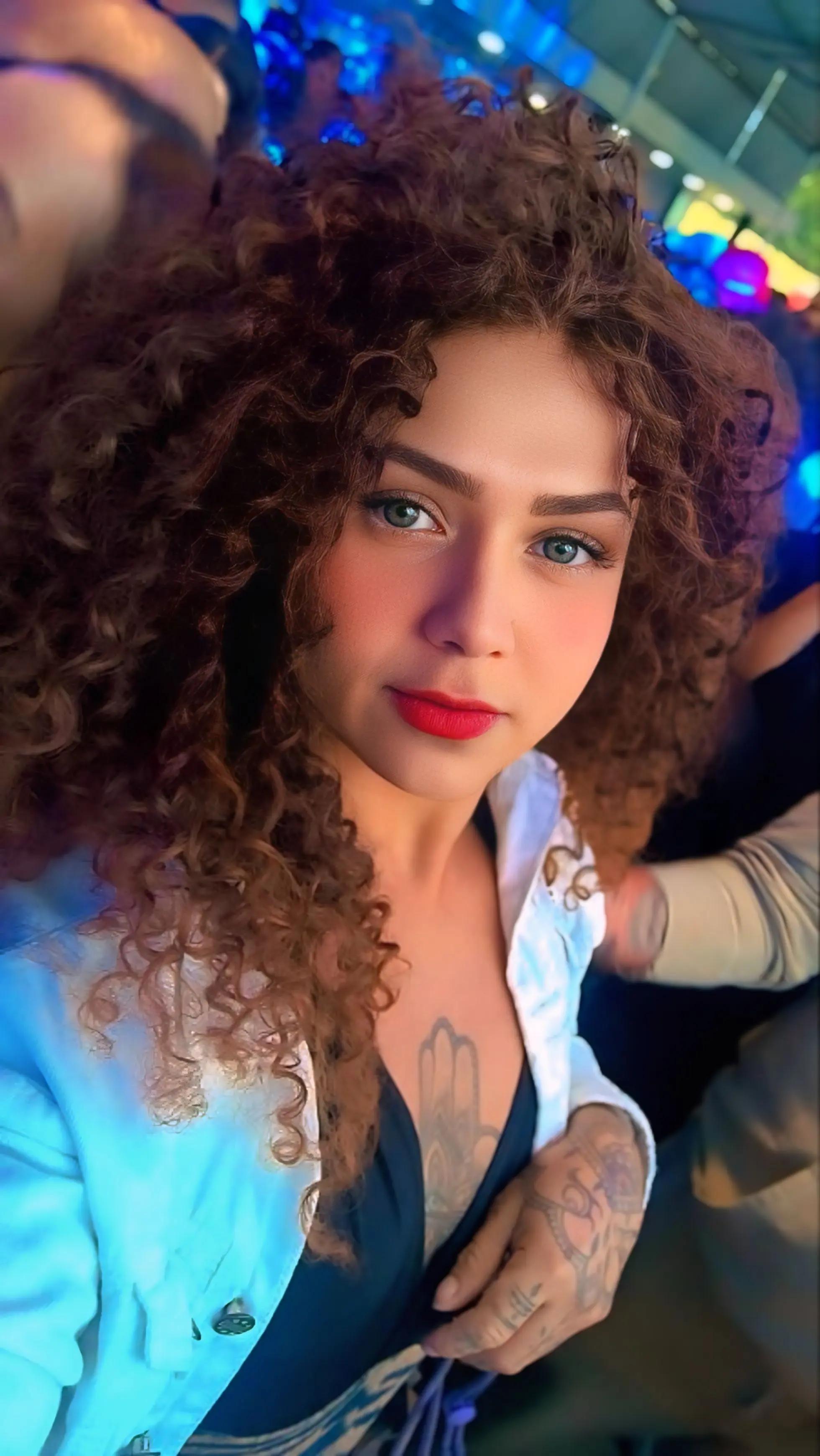@Janine Pantera 🐾🧿💜
